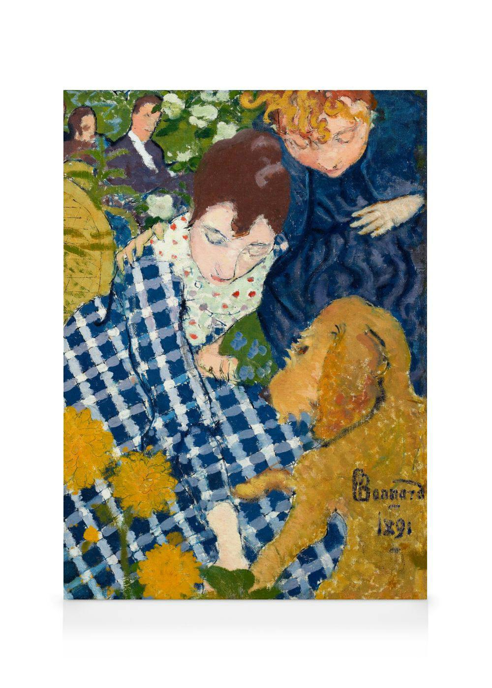 Pierre Bonnard Gemälde: Frau mit braunem Haar in blau-weiß kariertem Kleid, die einen braunen Hund streichelt. Eine weitere Frau