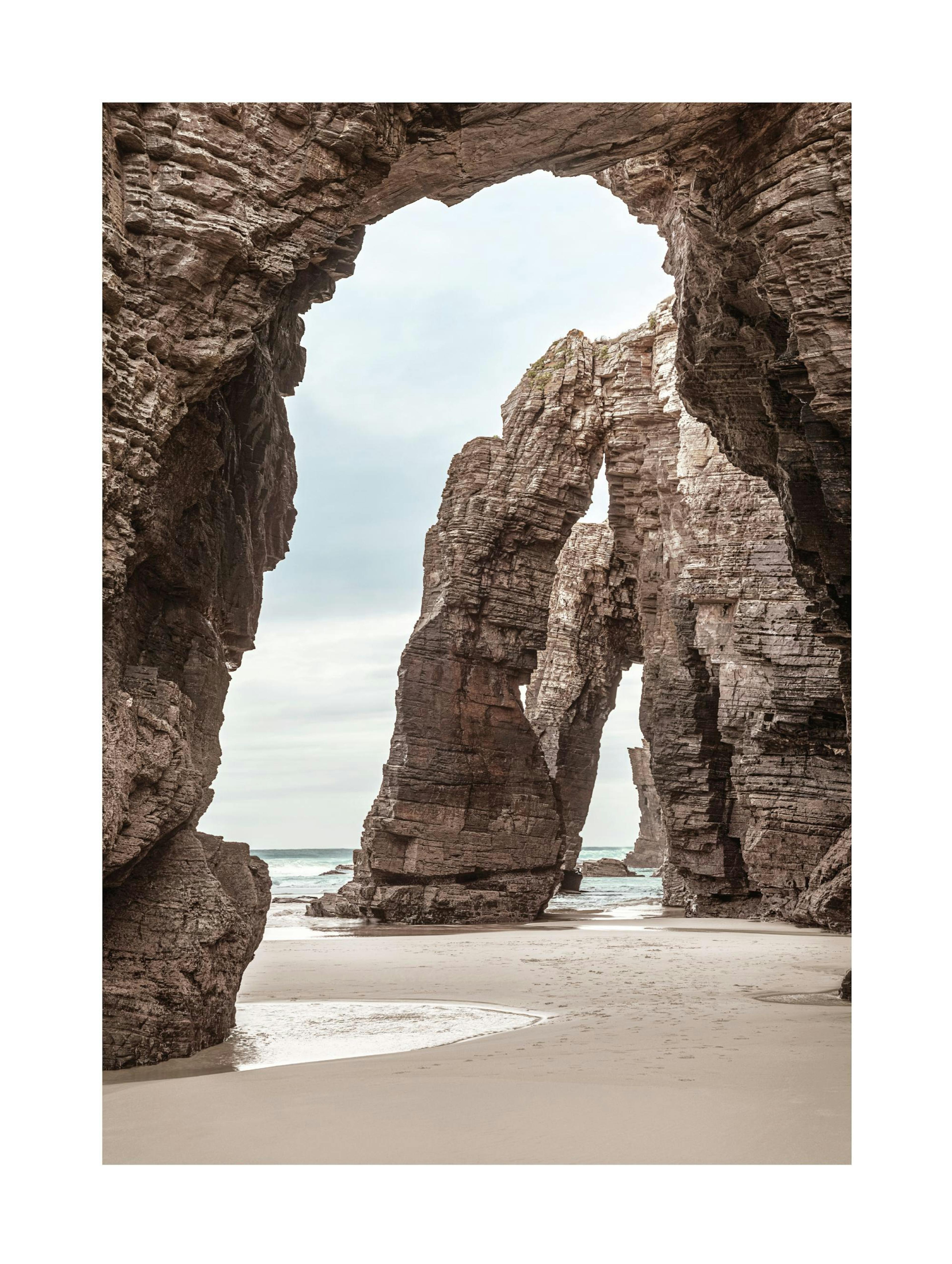 Stone Arches Beach Plakat