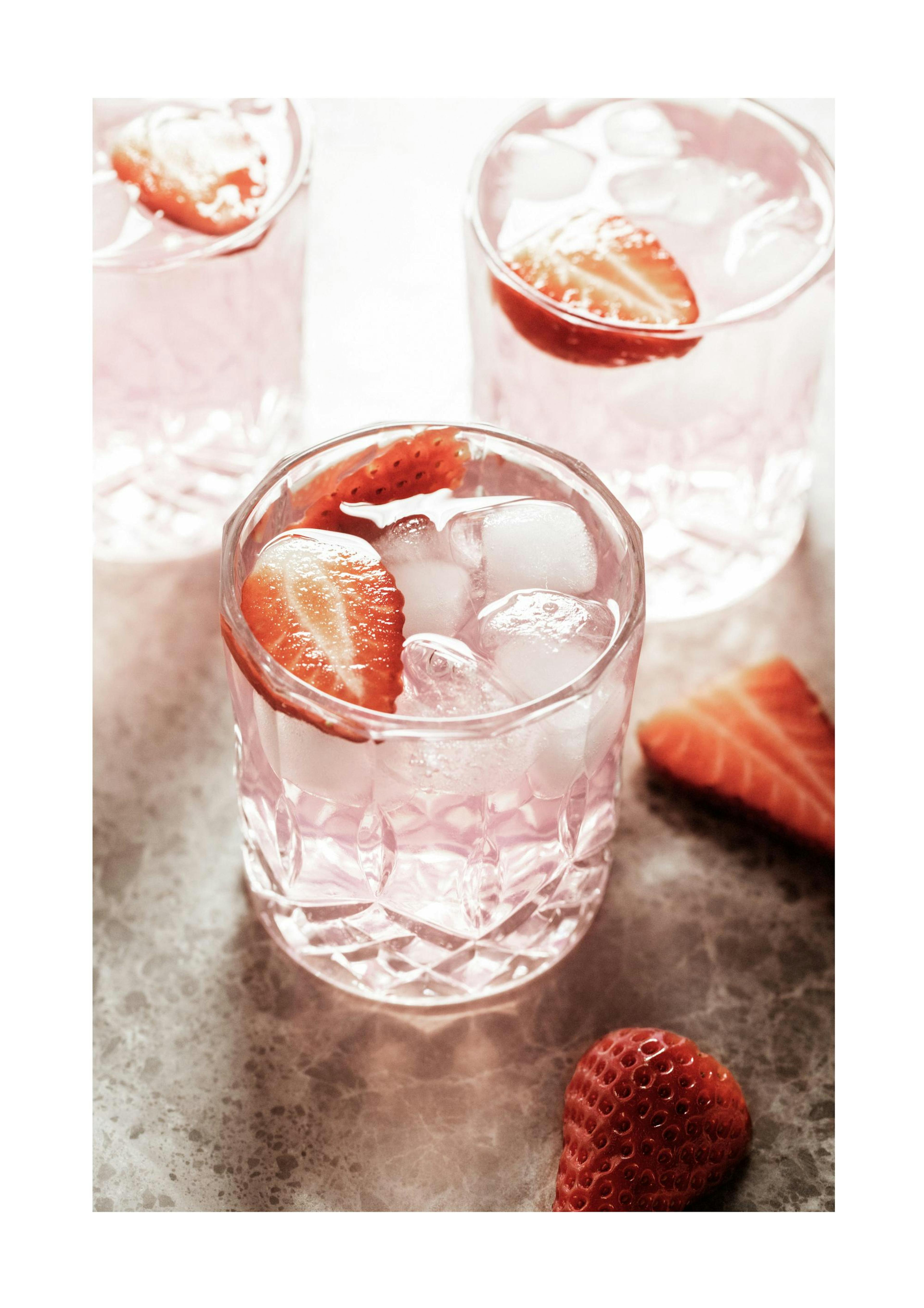 Strawberry Drink 포스터 0
