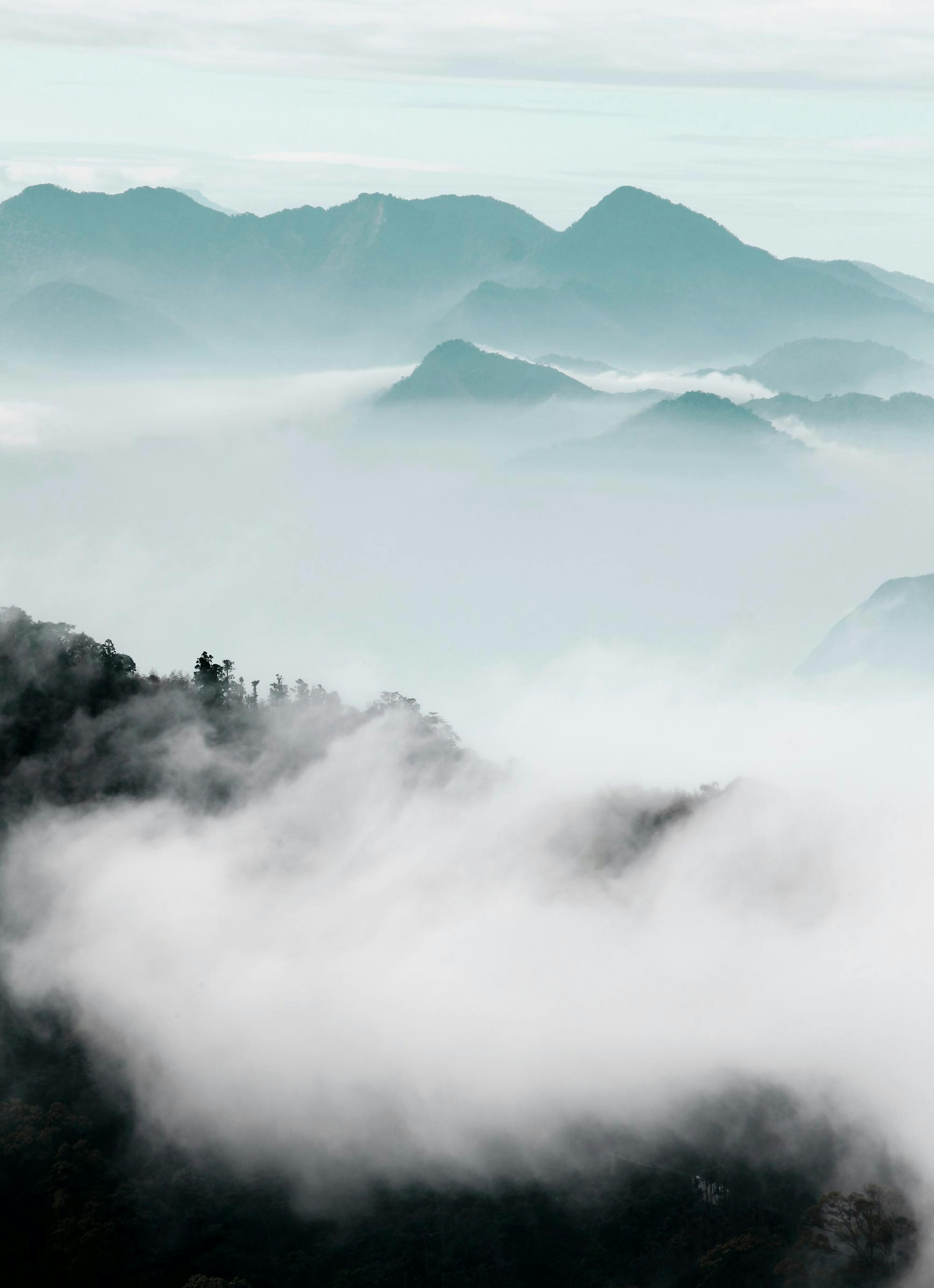 Cloud Mountains, Affiches