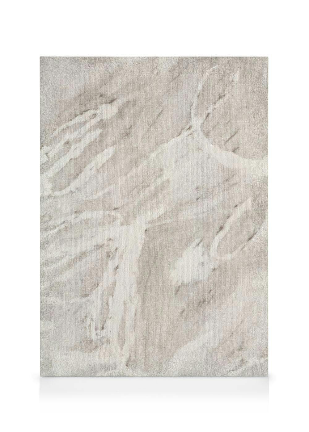 Stampa su tela con motivo marmorizzato beige chiaro e grigio, con venature bianche e grigie scure che creano un effetto elegante