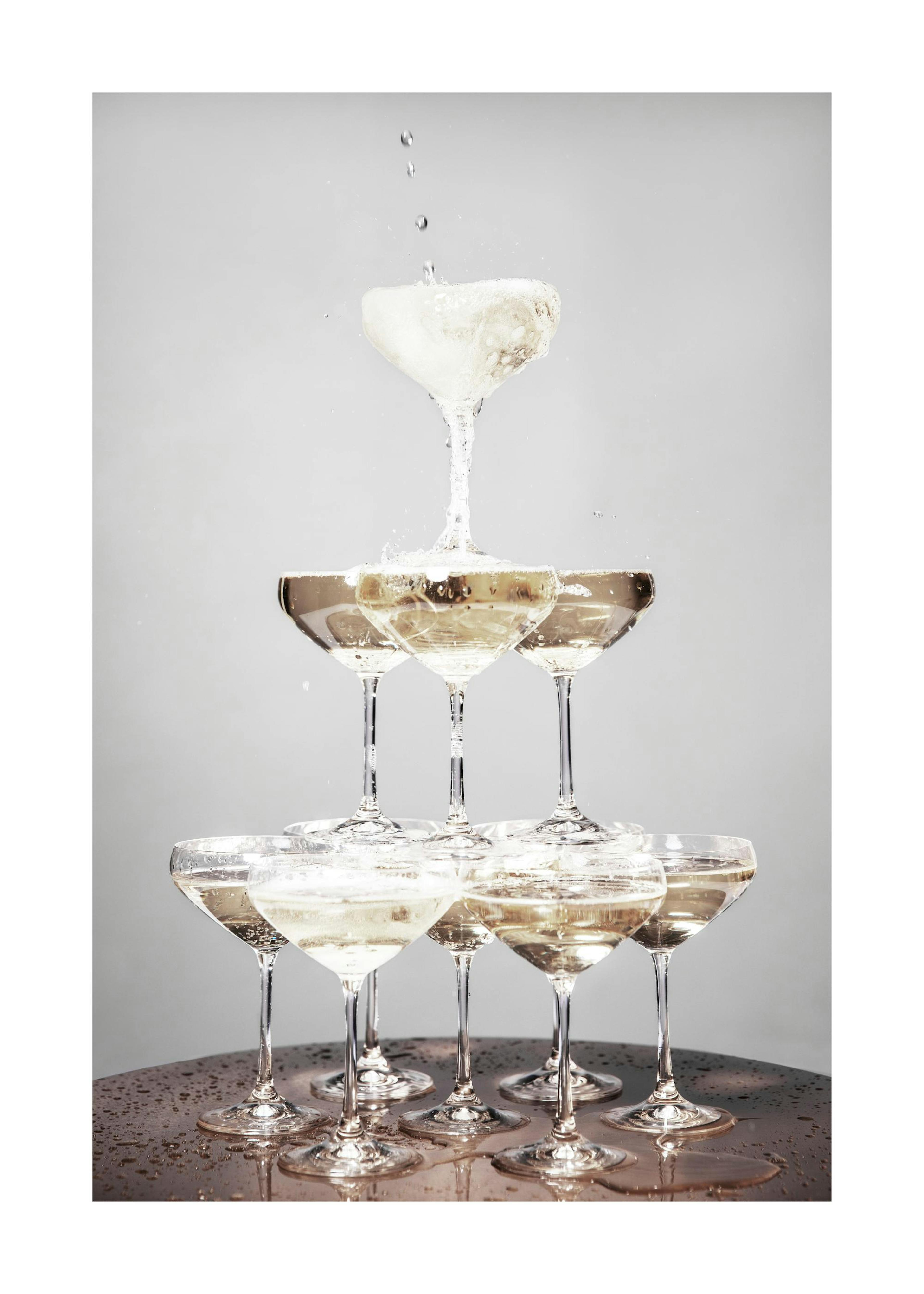Champagne Pyramid Plakat 0