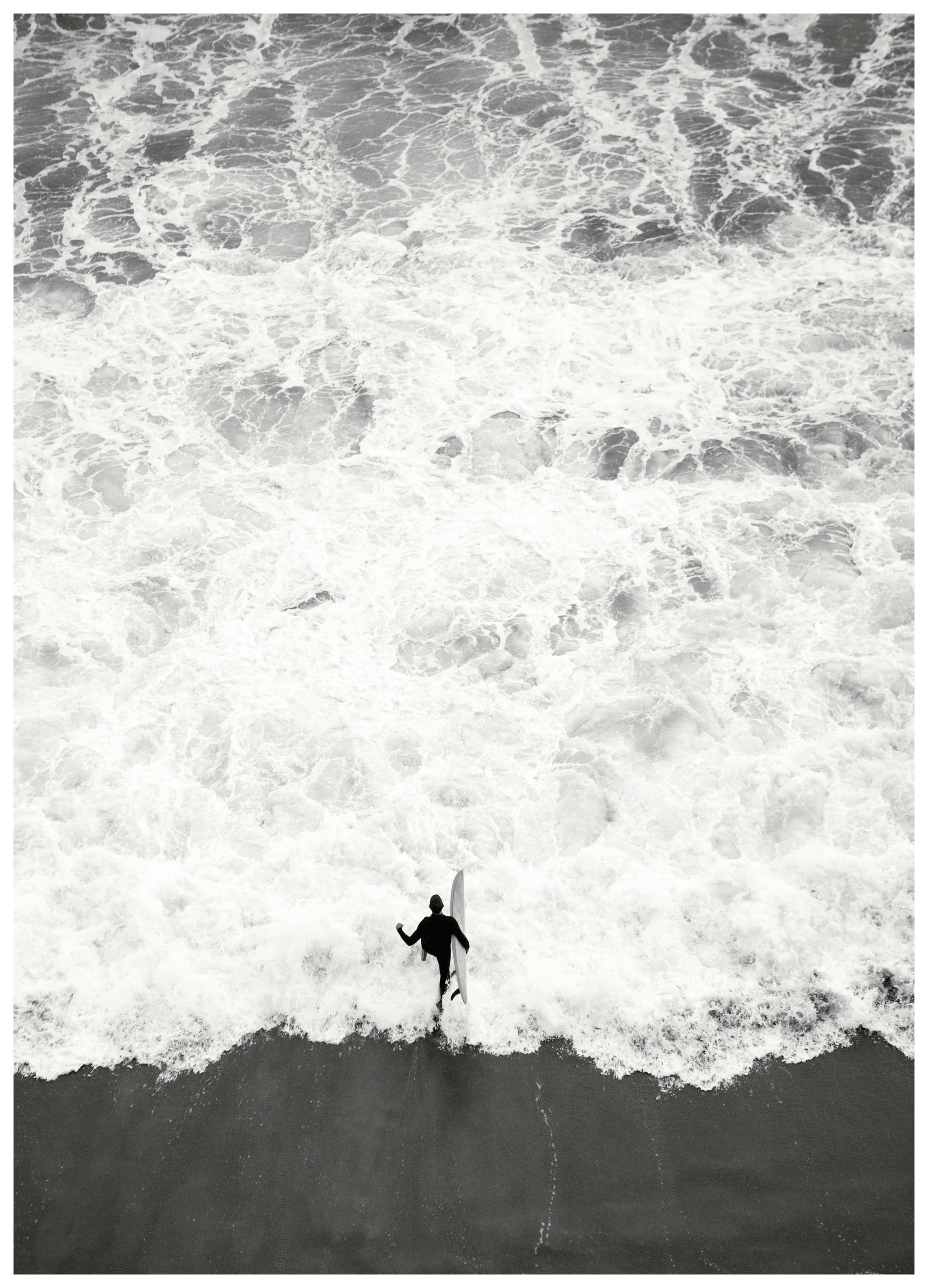Running Into Ocean Print (30x40 cm)