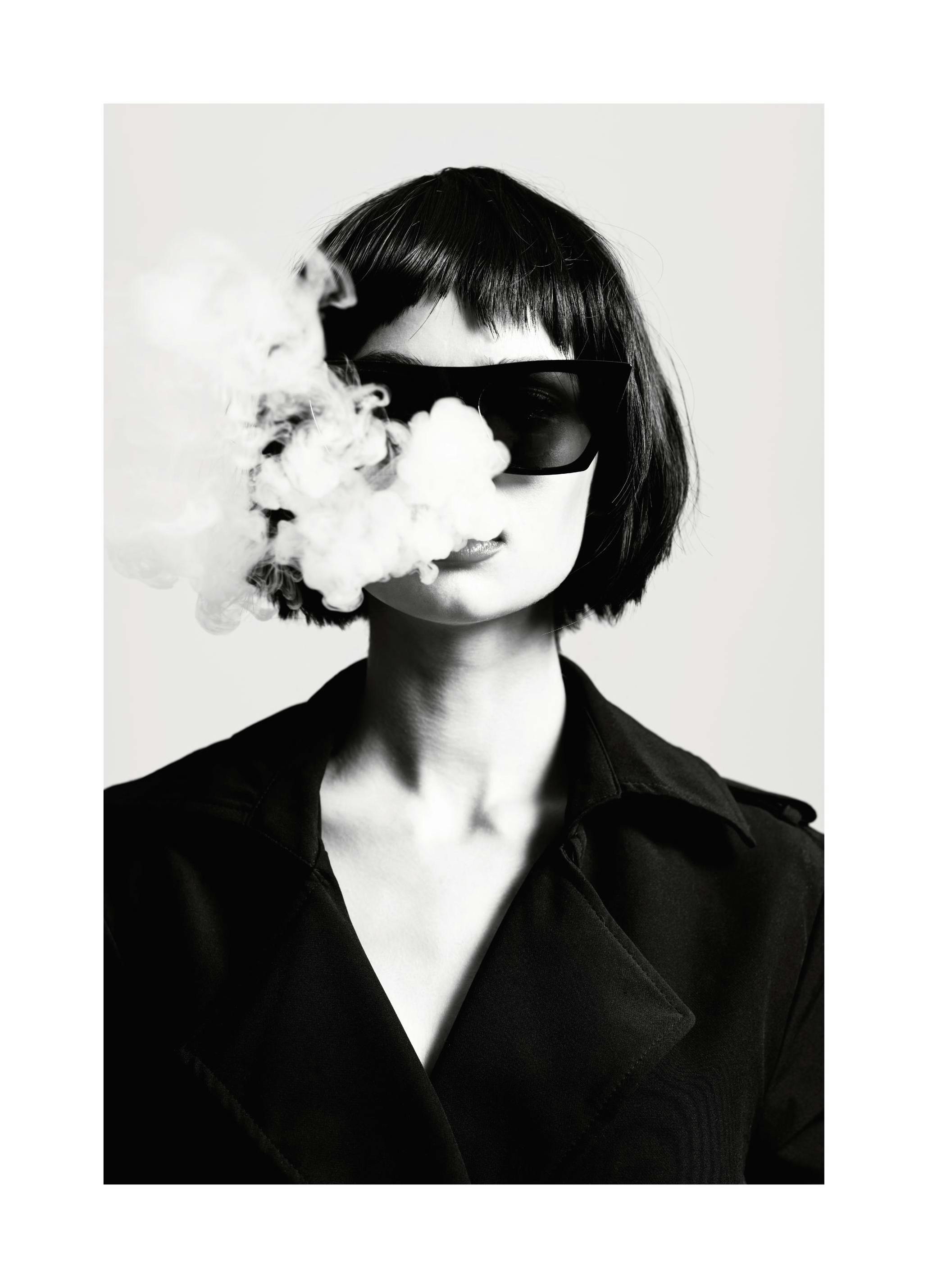 Smoke Signals Poster (50x70 cm) -  Schwarz-Weiß Fotografie