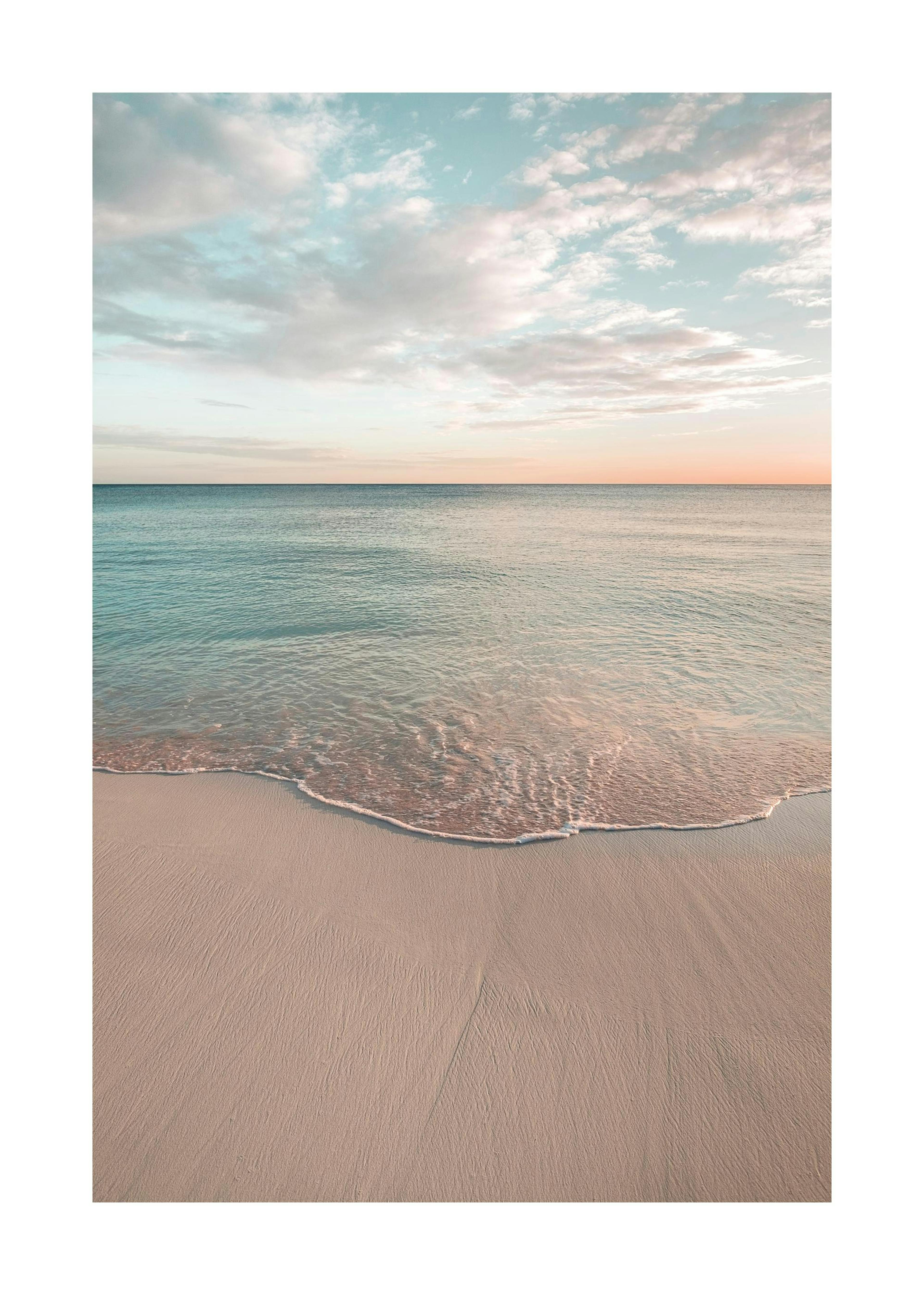 Calm Beach Affiche 0