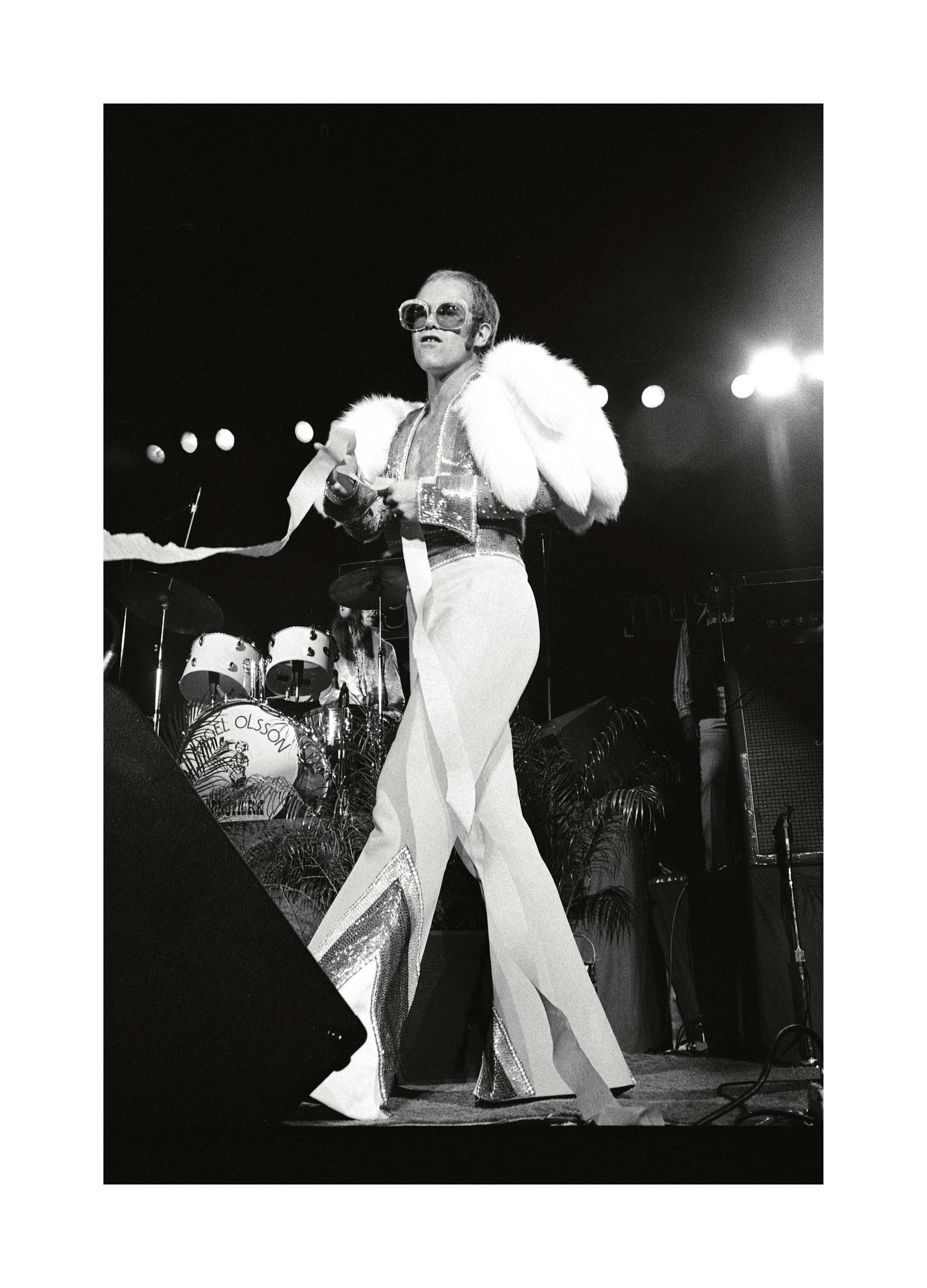Elton John Poster (50x50 cm) - Iconische fotos