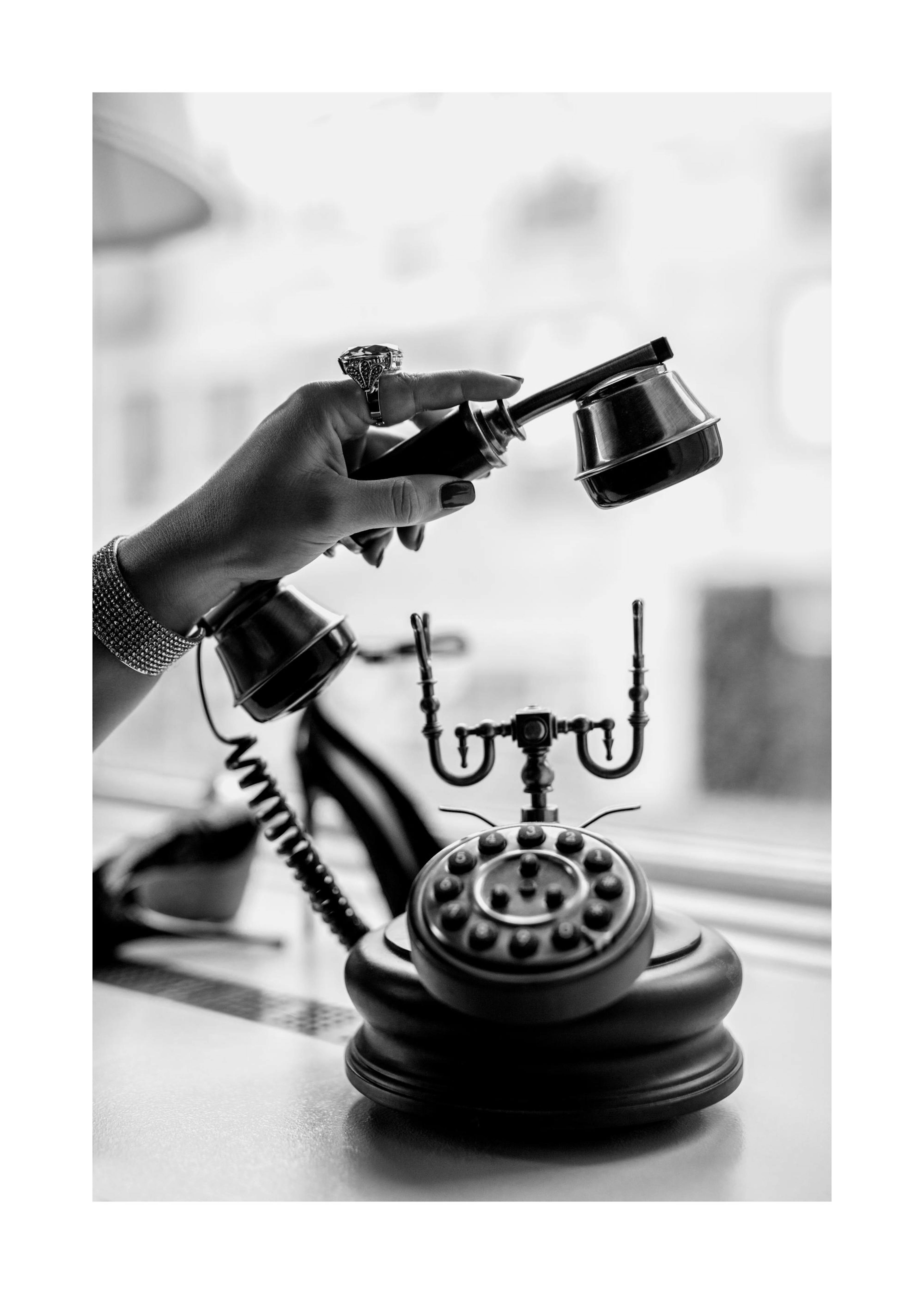 Vintage Call Print 0