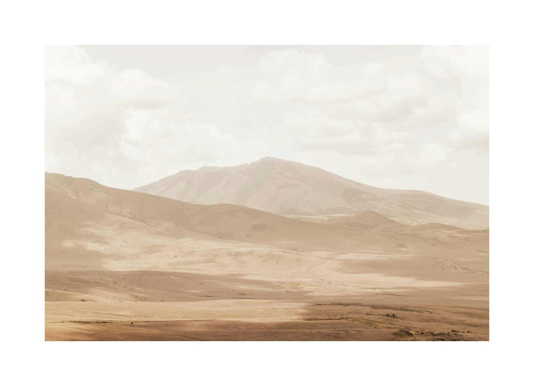 Endless Mountain Viewâ Poster (50x70 cm) - Studio Savanna
