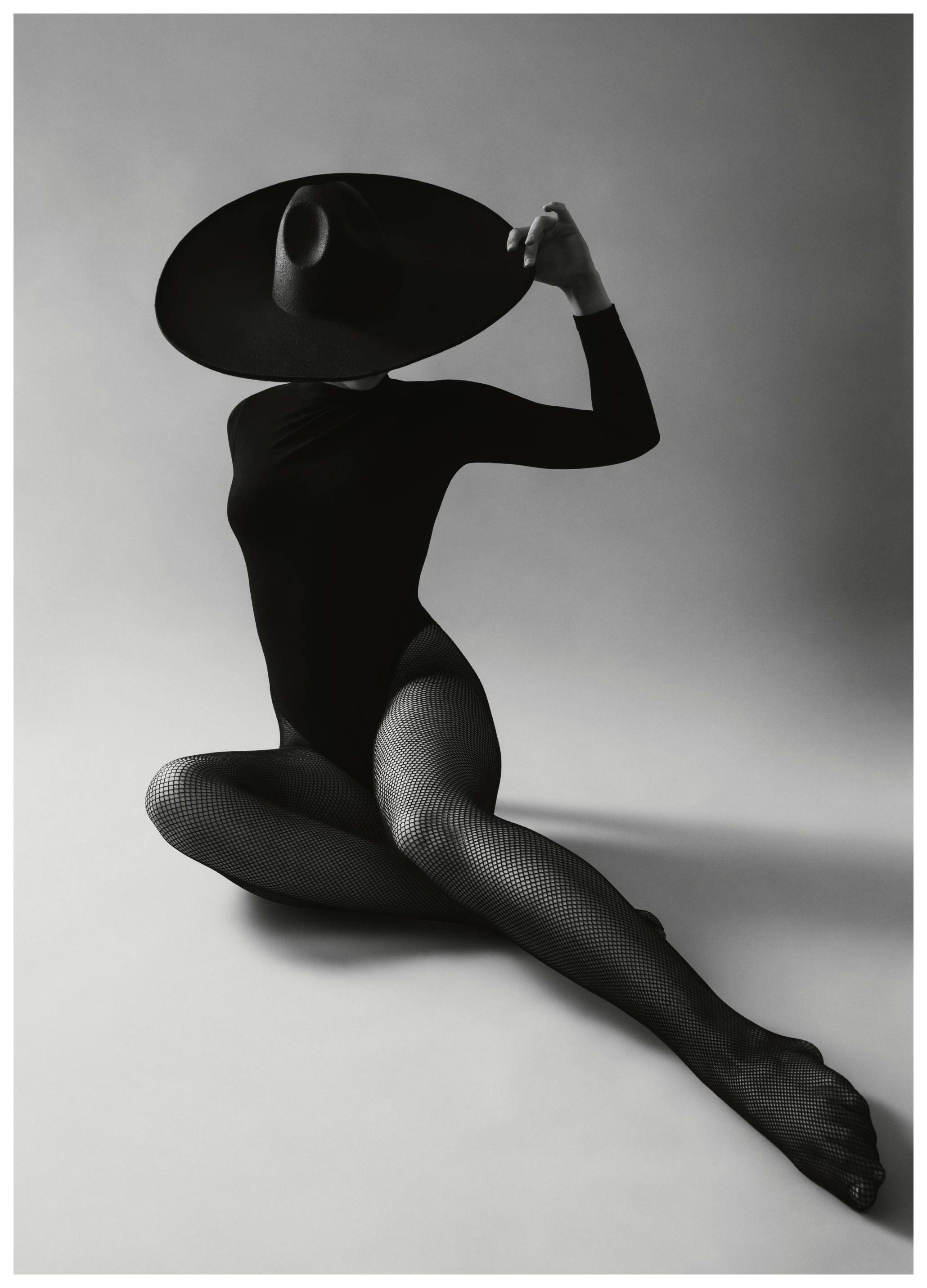 Bold Female Poster (50x70 cm)