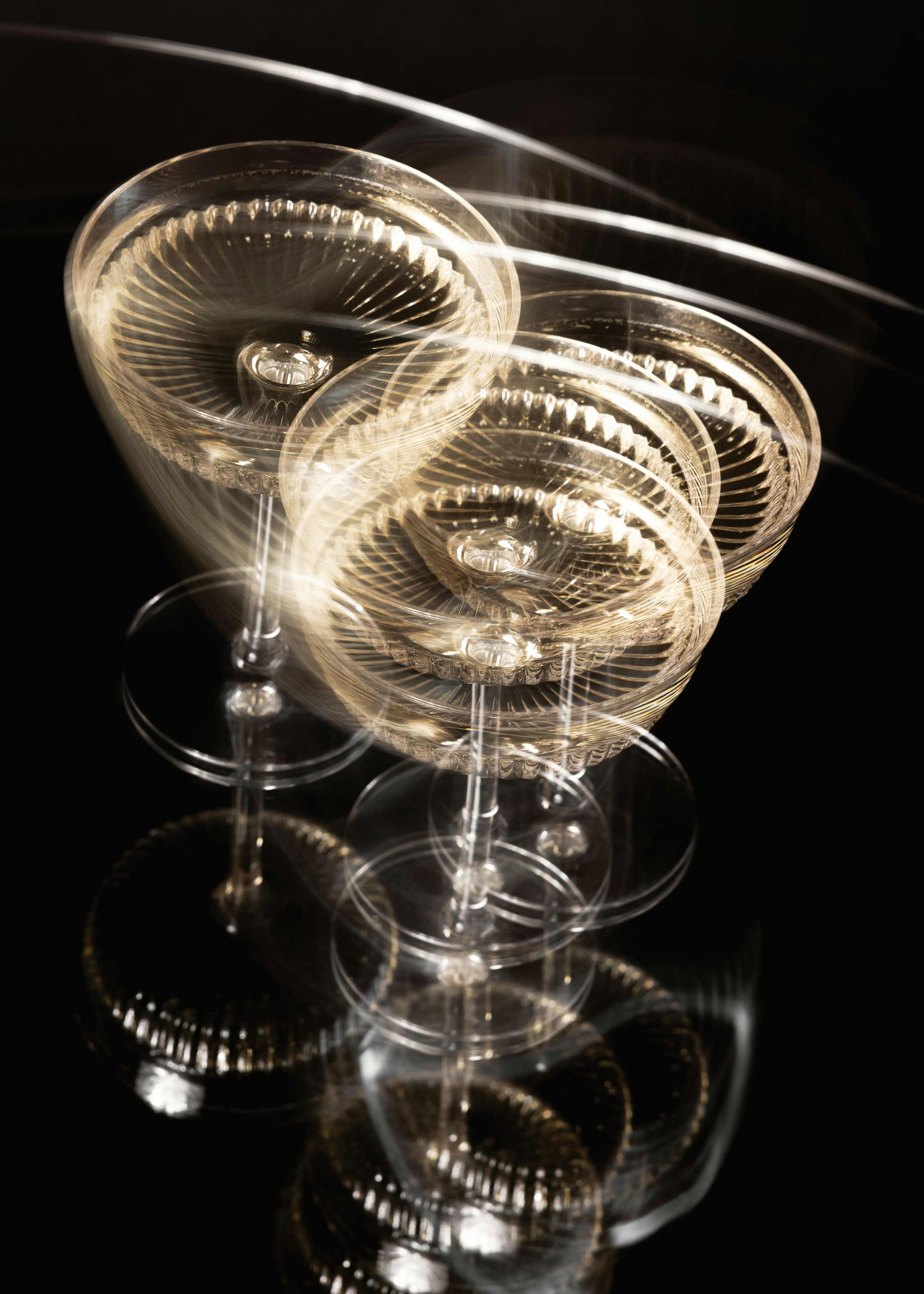 Elegant Bubbles Poster 0