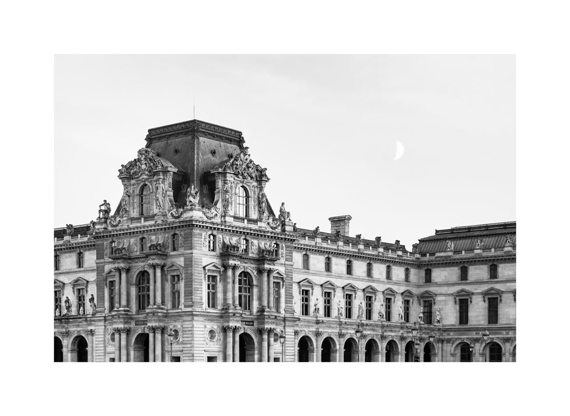 Afternoon at the Louvre Poster (30x40 cm)