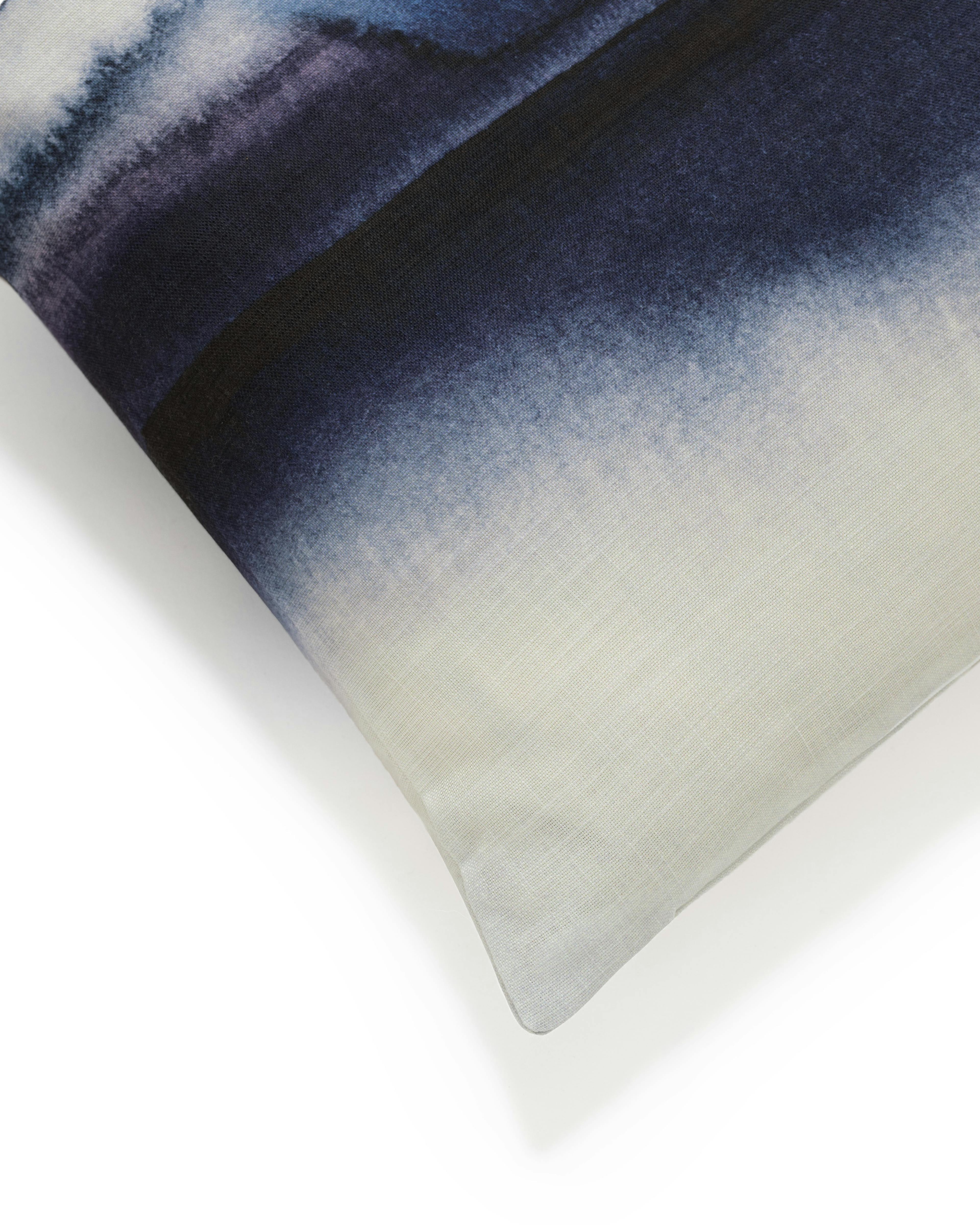 Horizon Cushion Cover