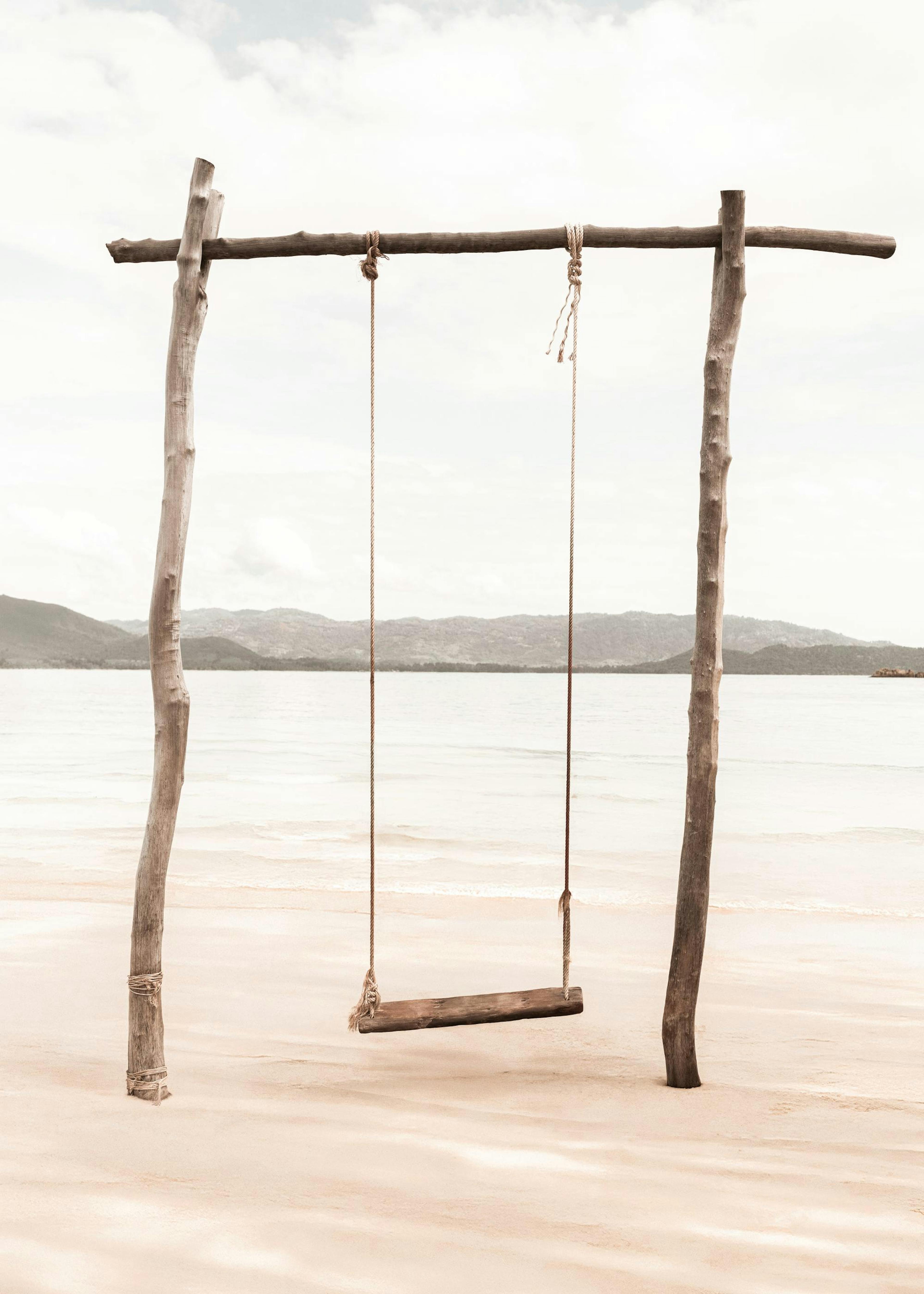 Oceanfront Swing Affiche 0
