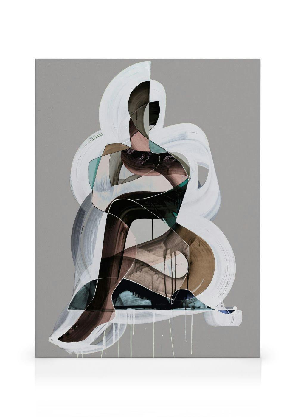 Toile abstraite avec formes superposées, lignes tourbillonnantes, nuances de marron, noir, bleu canard, blanc et gris