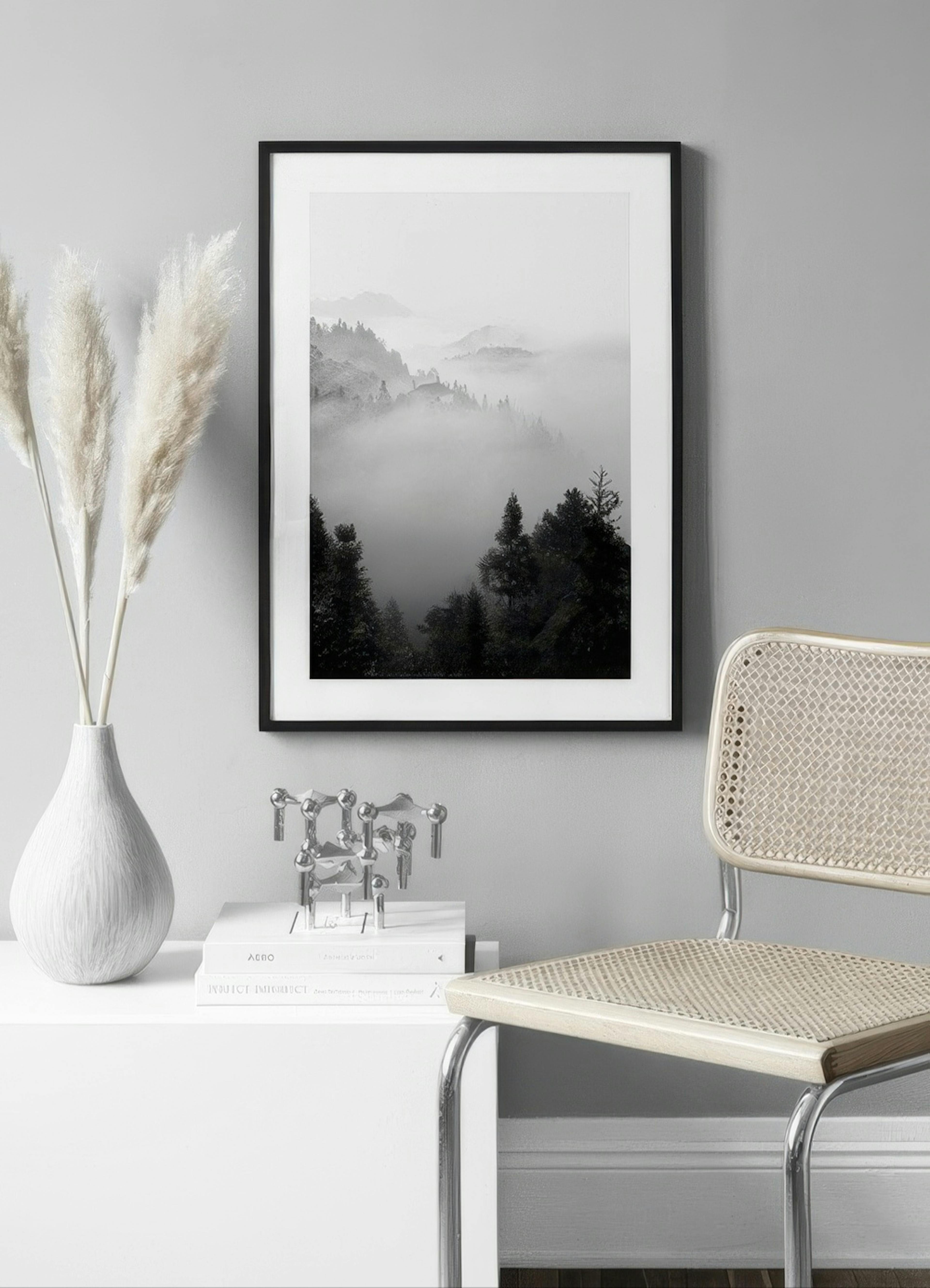 The Morning Mist Juliste