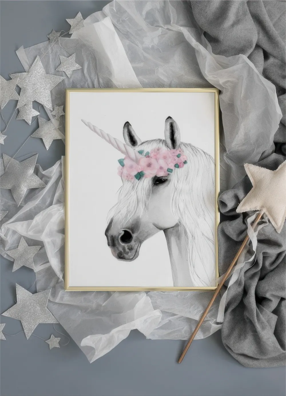Un Disegno Di Cartone Animato Di Un Unicorno Bianco Con Fiori Sulla Testa 203292135 Un Disegno Di Cartone Animato Di Un Unicorno Bianco Con Fiori Sulla Testa 203292135