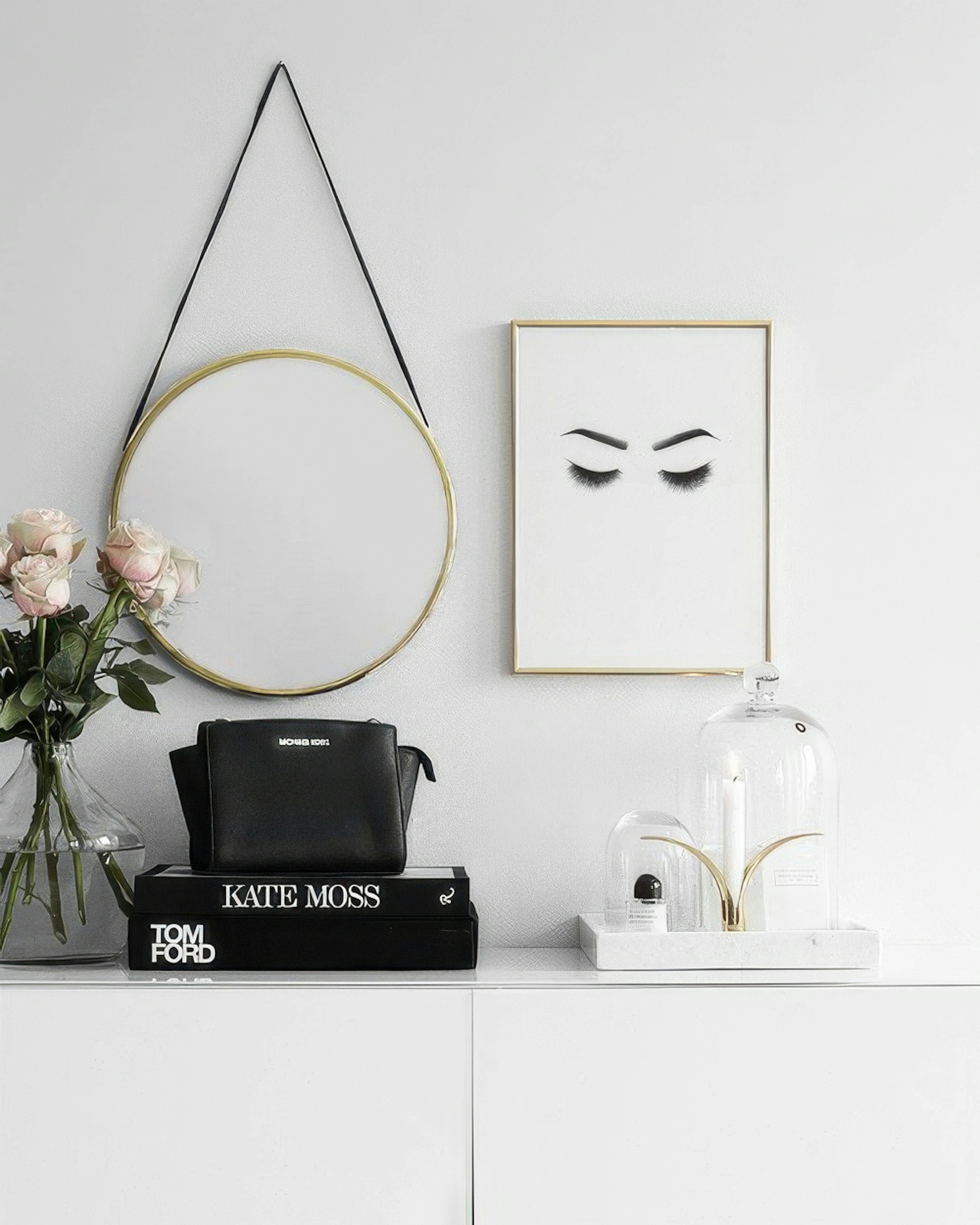 Lashes, 포스터s