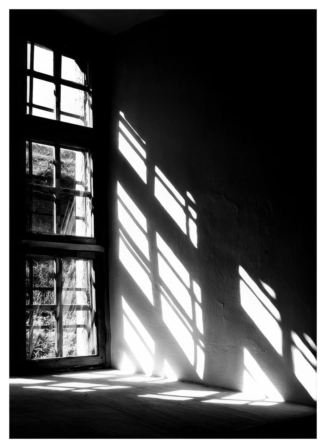 Let The Light In, Poster (70x100 cm) - Zwart wit posters