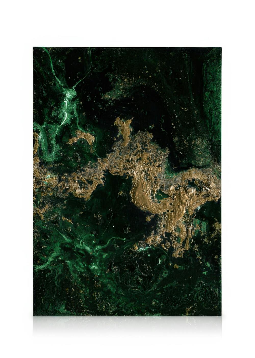 Grønt og svart lerret med gullflekker og marmorlignende virvler