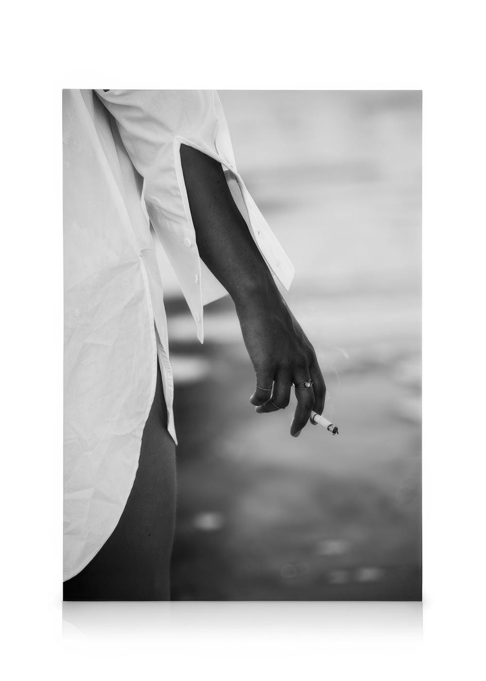 Canvas Prints Girl in White Shirt Canvas print (30x40 cm - Black Frame)