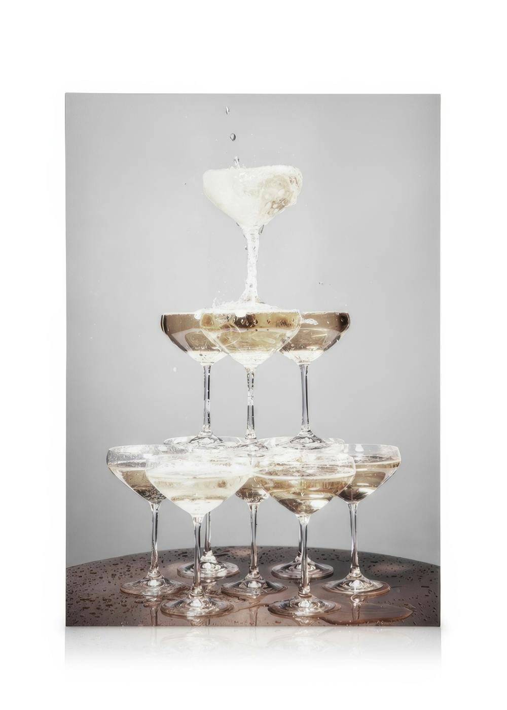 Canvas Schilderijen Champagne Pyramid Canvas (30x40 cm - Fotolijst Eiken)