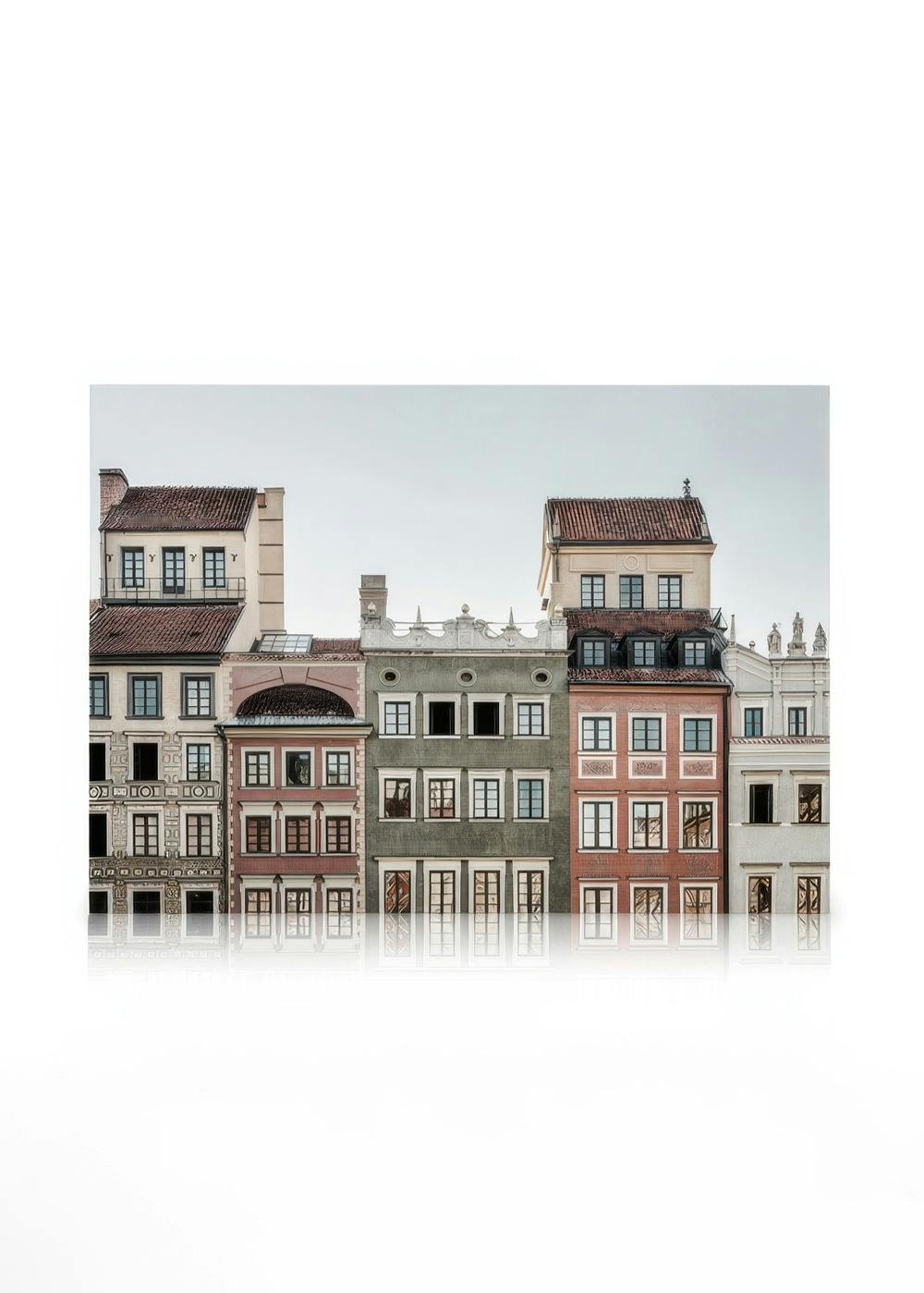 Stampa su tela di facciate europee colorate con riflessi sullacqua, architettura dettagliata