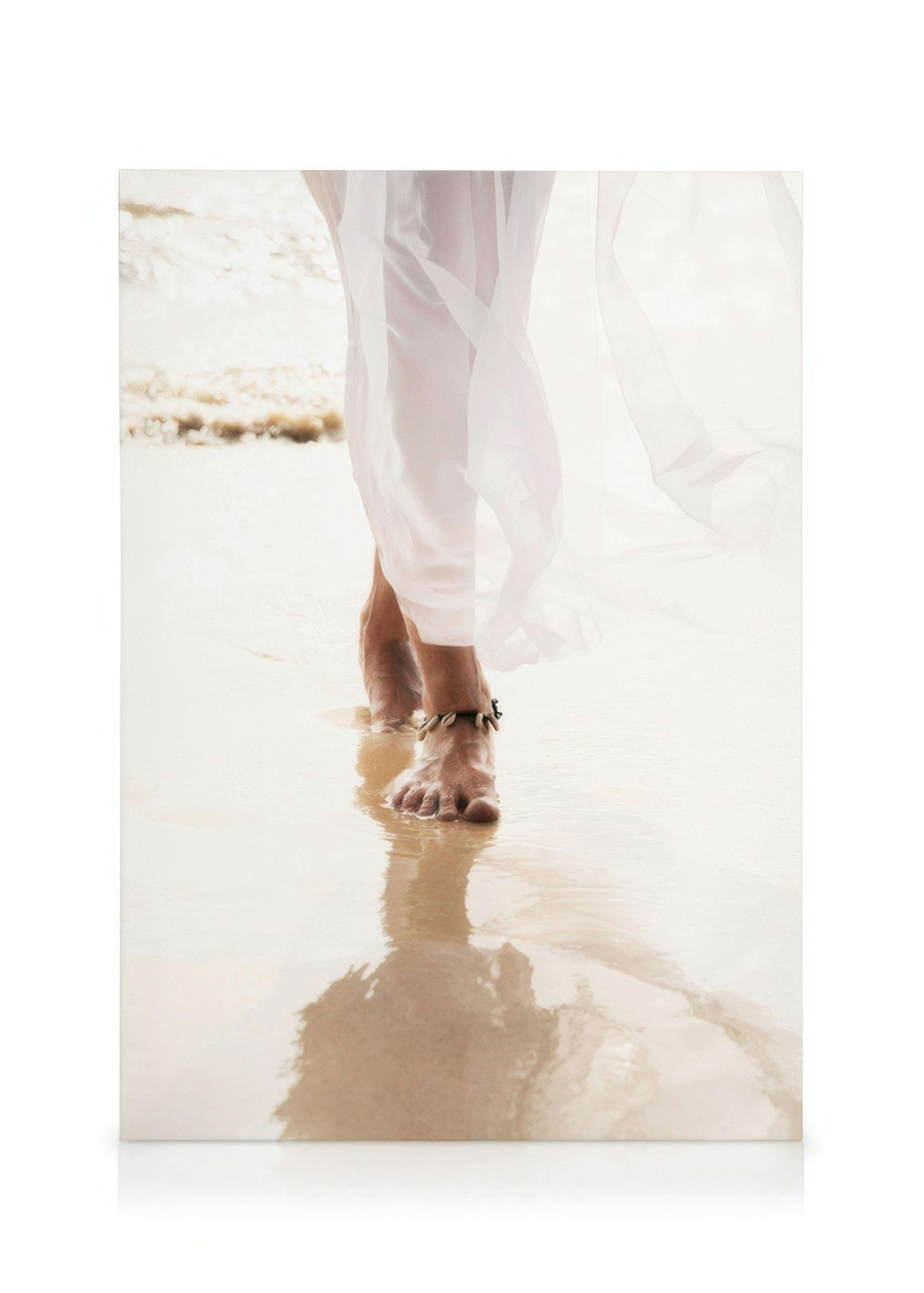 Strolling in the Sand Lienzo 0