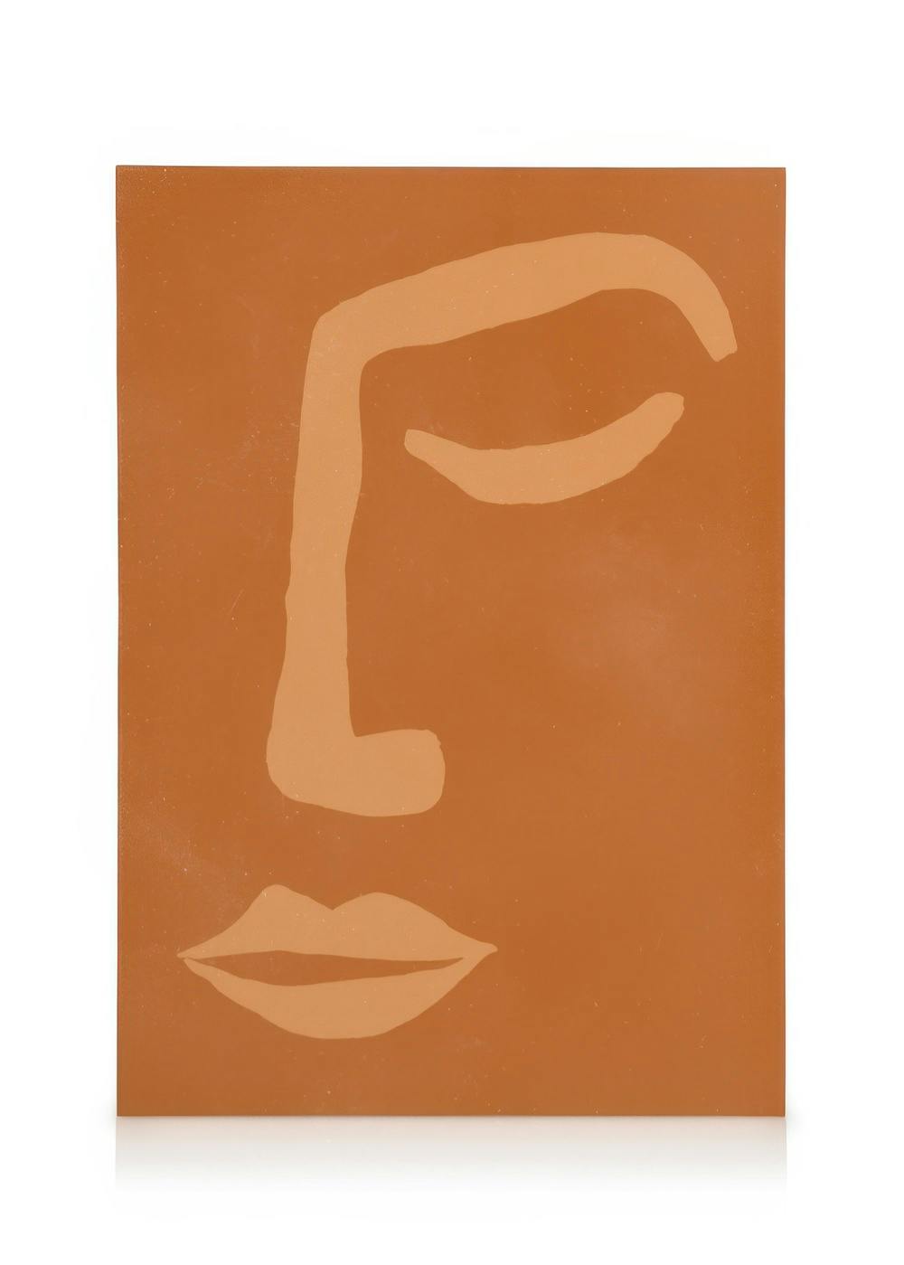 Hazel Face Canvas print, abstract face in light brown on a dark brown background, minimalist canvas art
