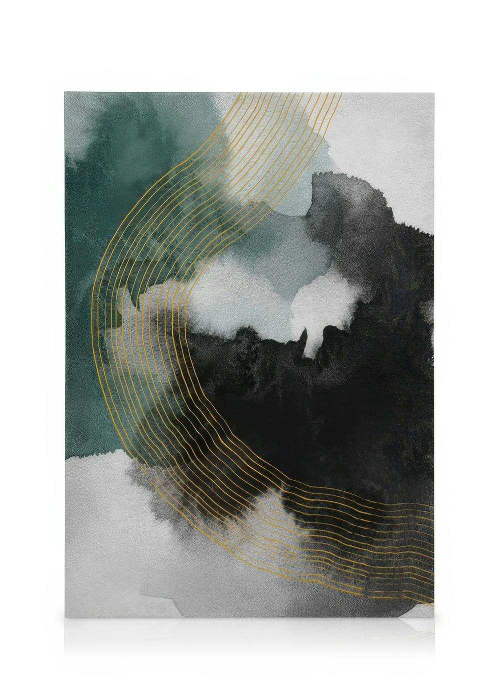 Abstrakt lærred med akvarelmaling i grønne, grå og sorte nuancer, prydet med buede, guldfarvede linjer.