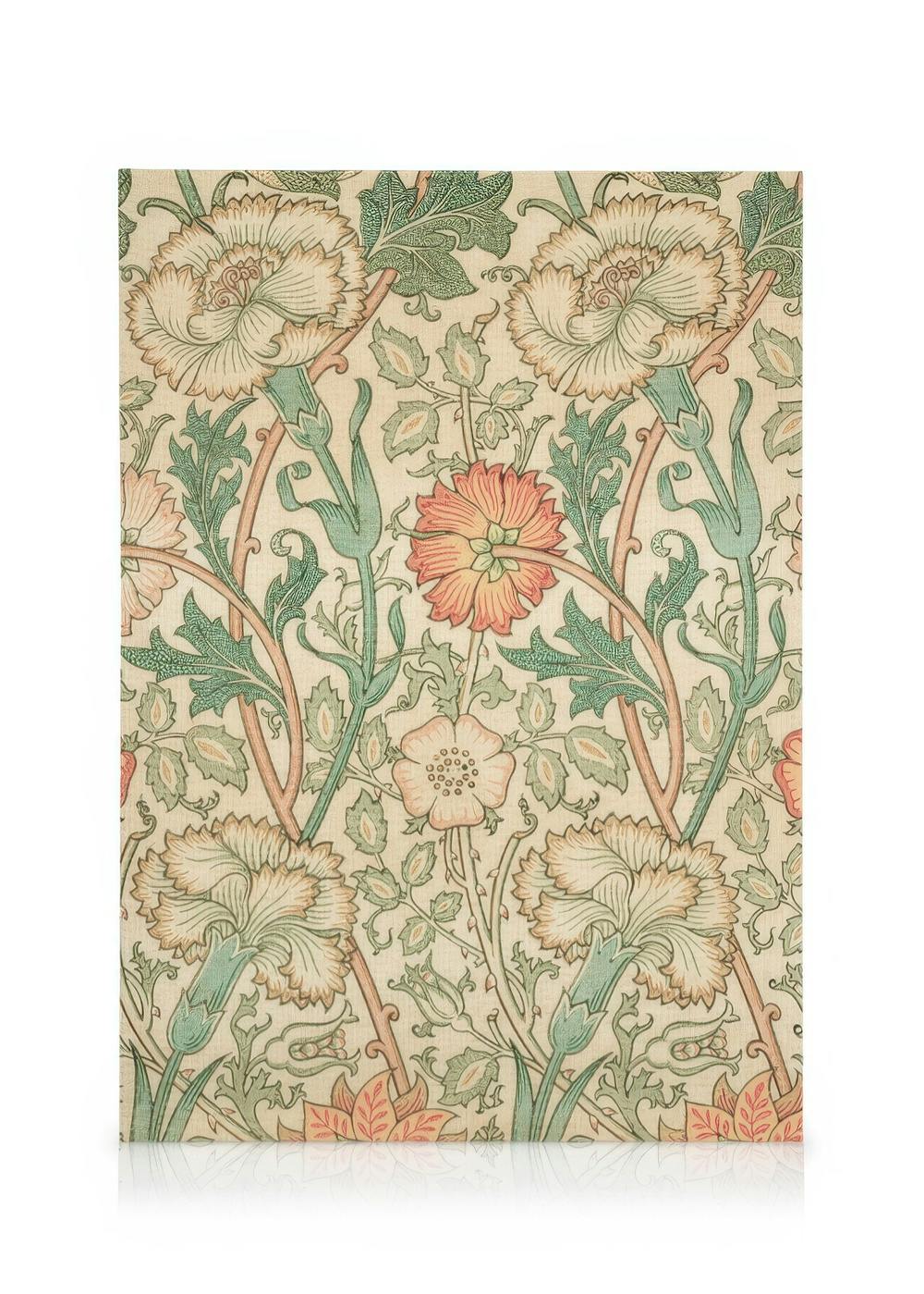 Wzór William Morris Pink and Rose na płótnie, z beżowym tłem, zielonymi liśćmi, łodygami i różowymi kwiatami.