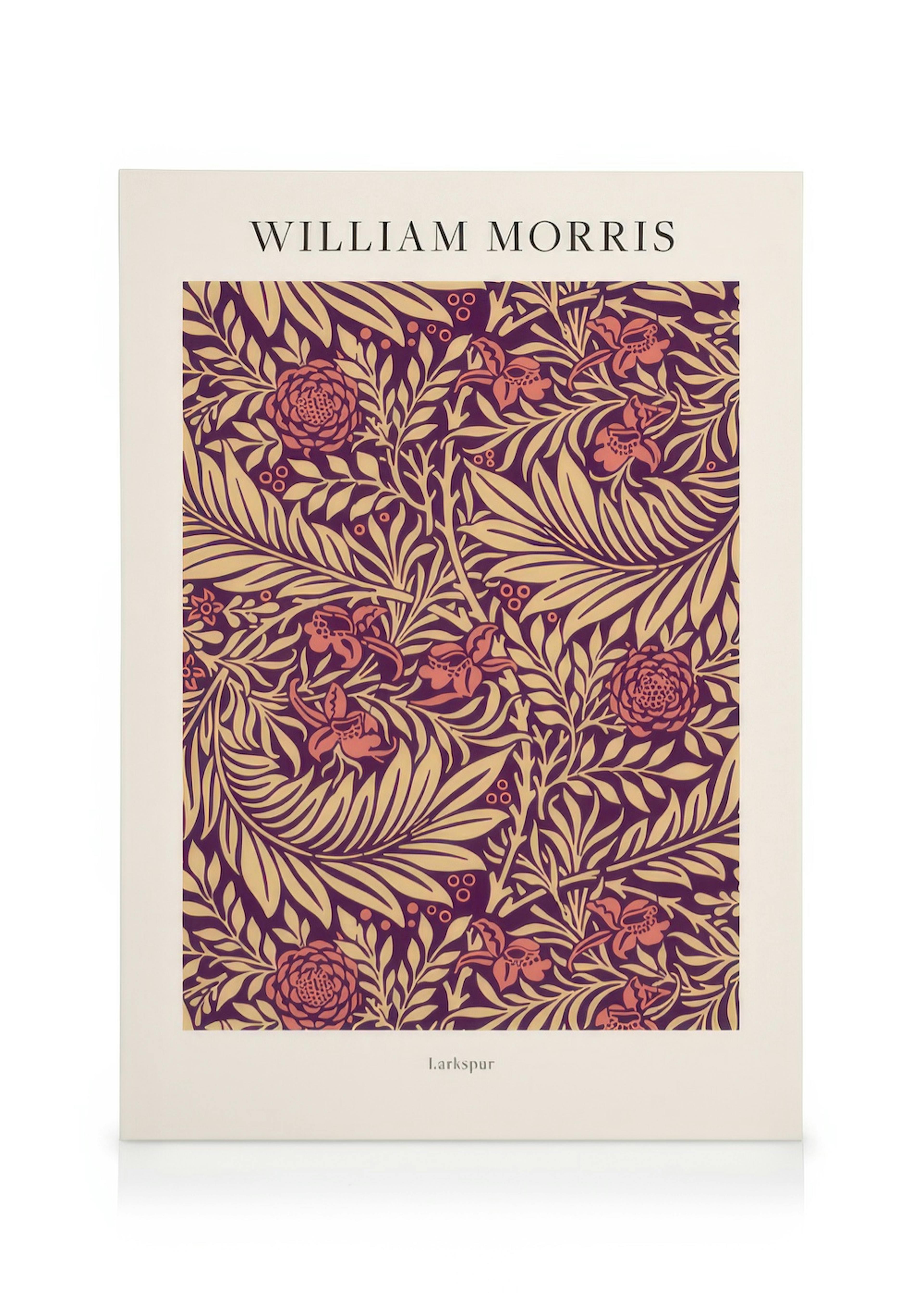William Morris Larkspur No2 lærred. Klassisk blomstermønster i lilla og beige nuancer, med detaljerede blomster og blade.