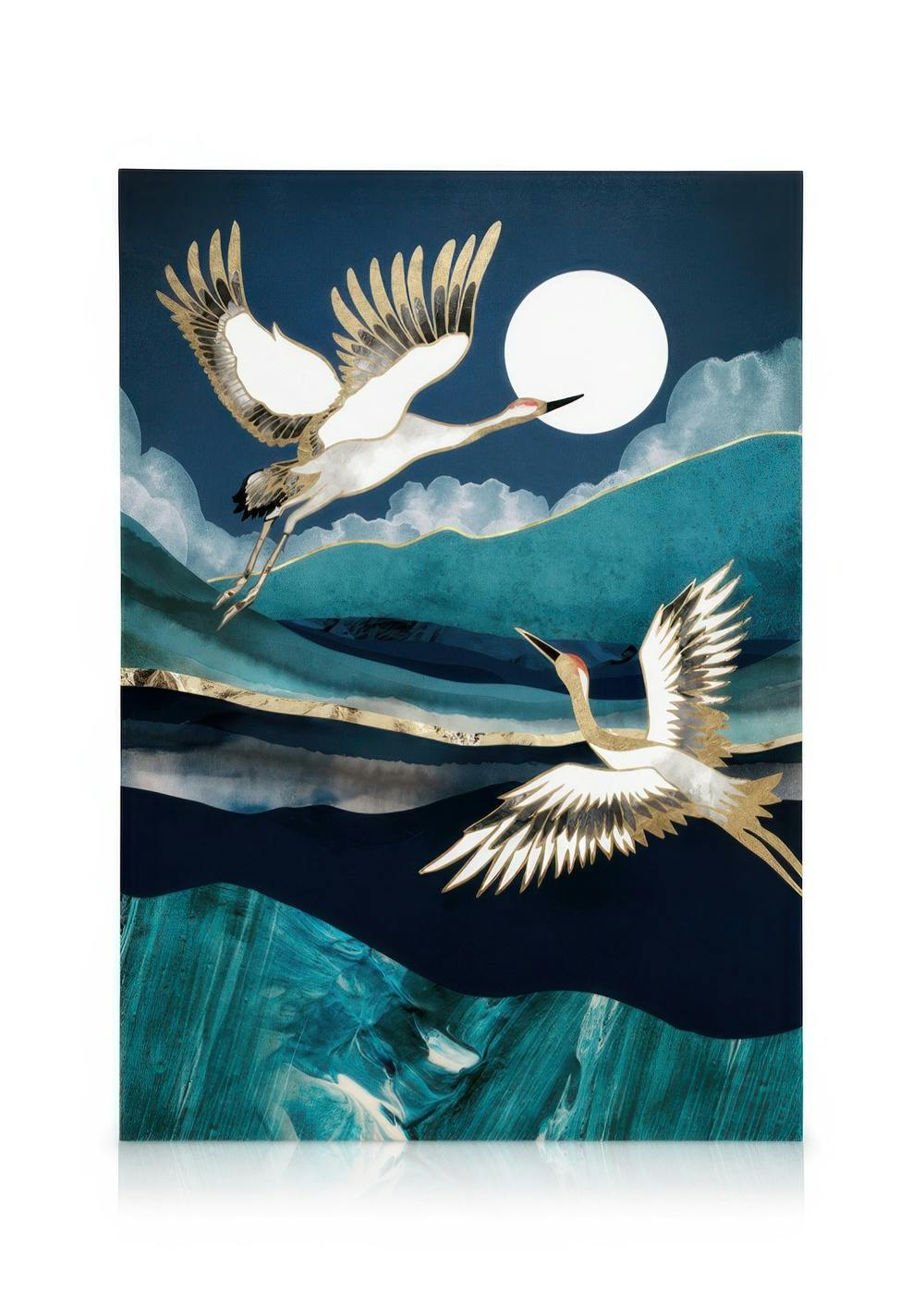 Καμβάς με γερανούς τη νύχτα, χρυσοί γερανοί πετούν πάνω από μπλε βουνά κάτω από το φεγγάρι.