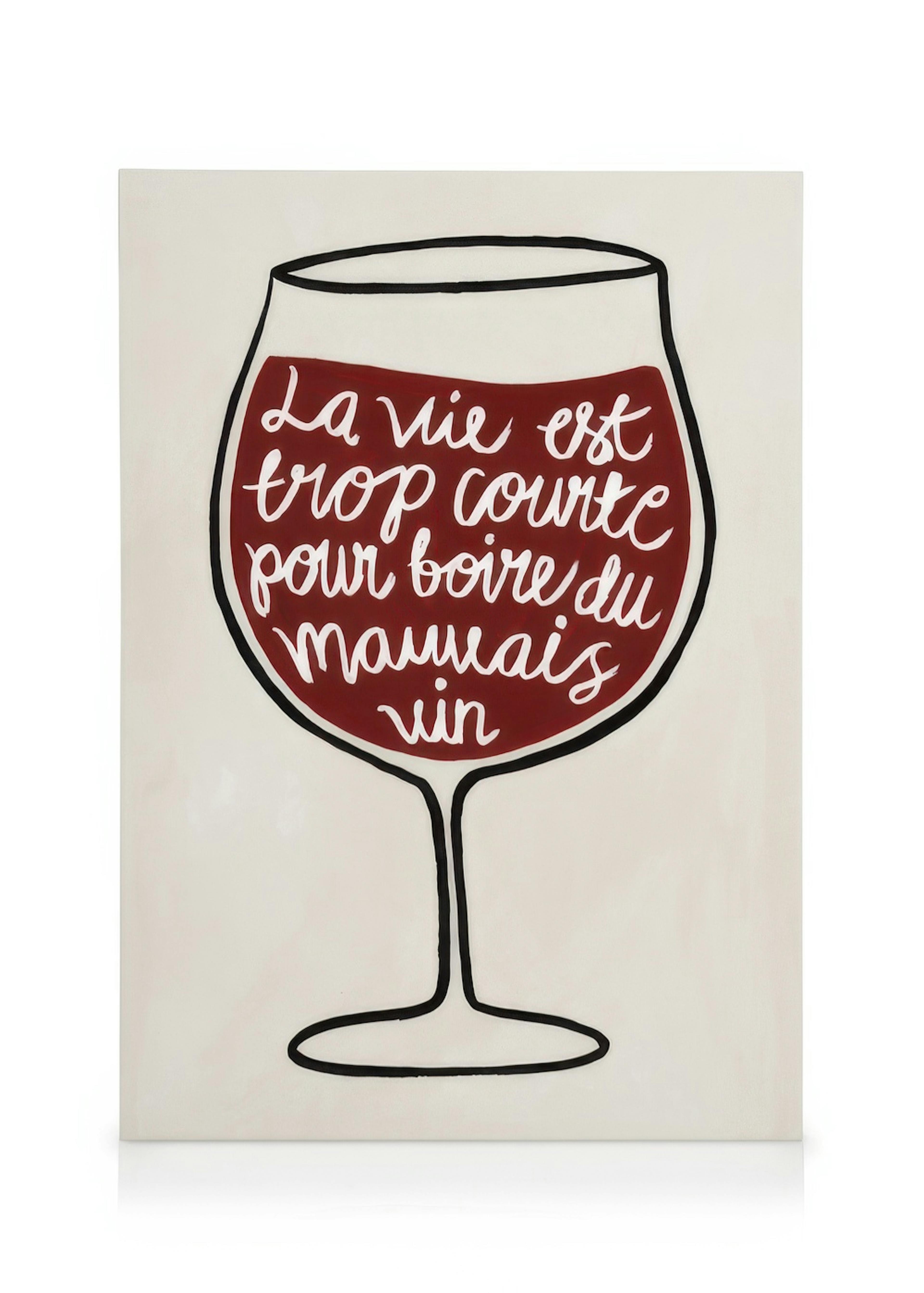Toile La vie est trop courte pour boire du mauvais vin sur un verre à vin rouge, accrochée dans un salon moderne au-dessus dun m