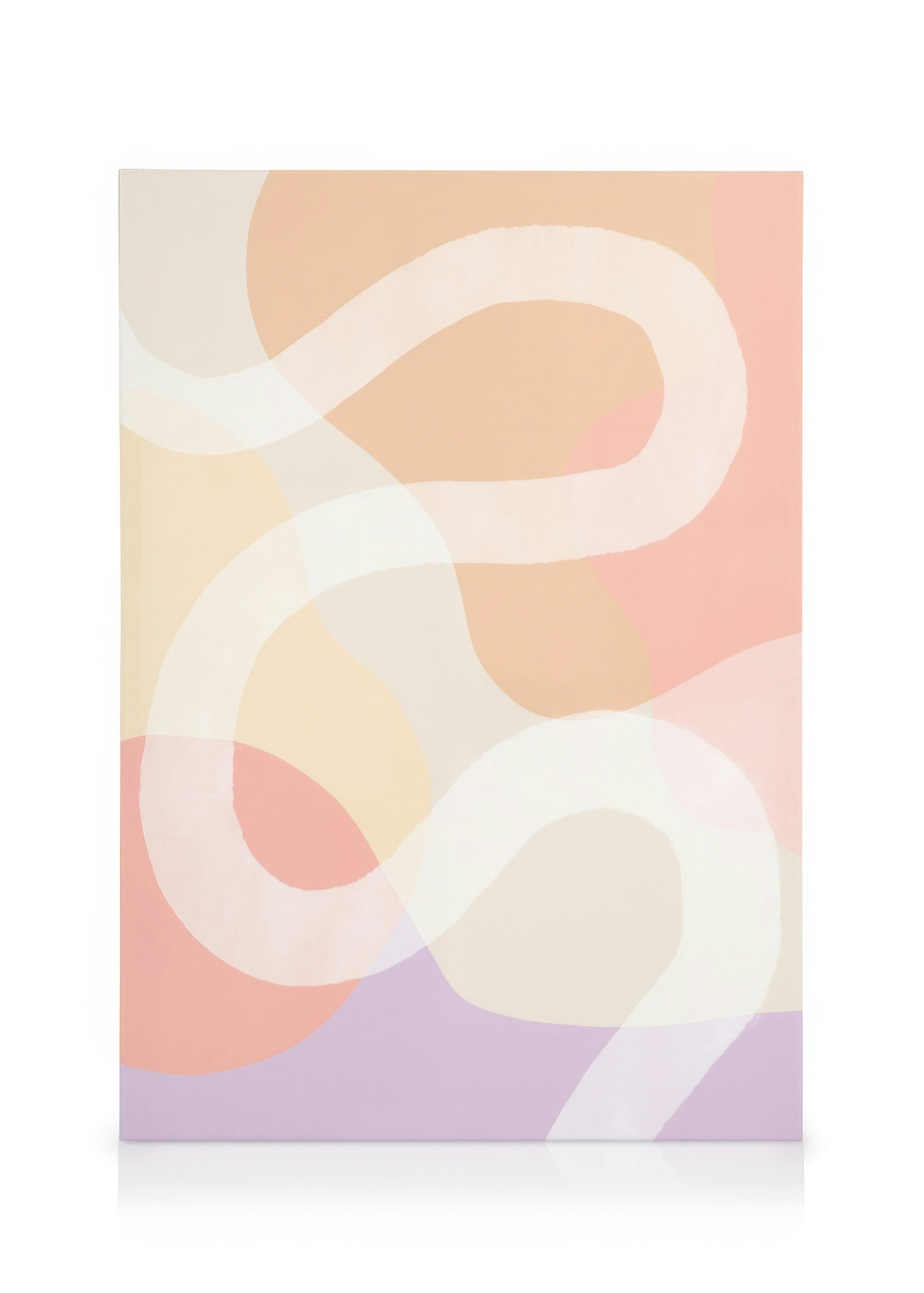 Lerret med myke hvite linjer på en pastellfarget bakgrunn med toner av oransje, rosa, lilla og beige.