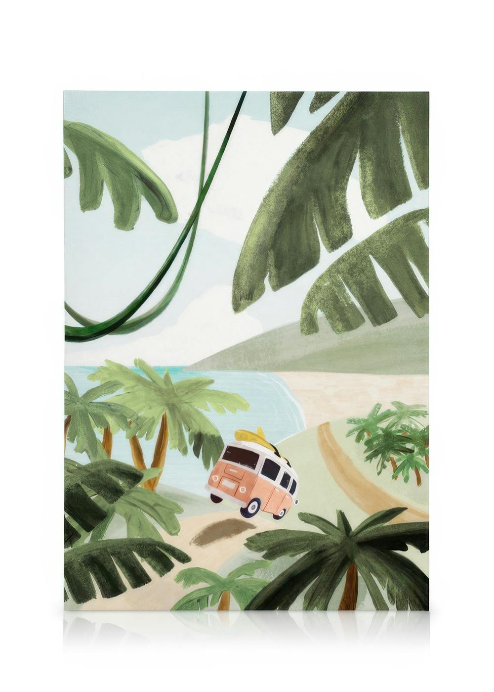 Strandlandschaft Leinwand: beigefarbener VW Bus mit Surfbrett, Palmen, Ranken und Meer im Hintergrund, sonniger Tag, Reise Motiv