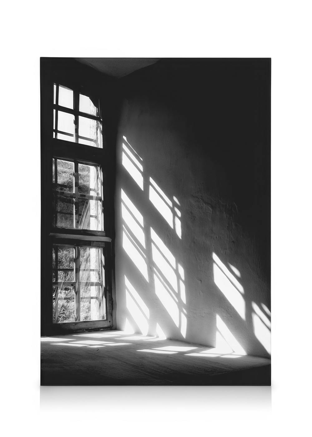 Let The Light In, Tableau sur toile (30x40 cm)  Noir et blanc