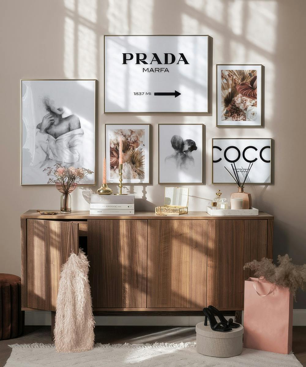 Fashion Bouquet gallery wall (ONE SIZE)