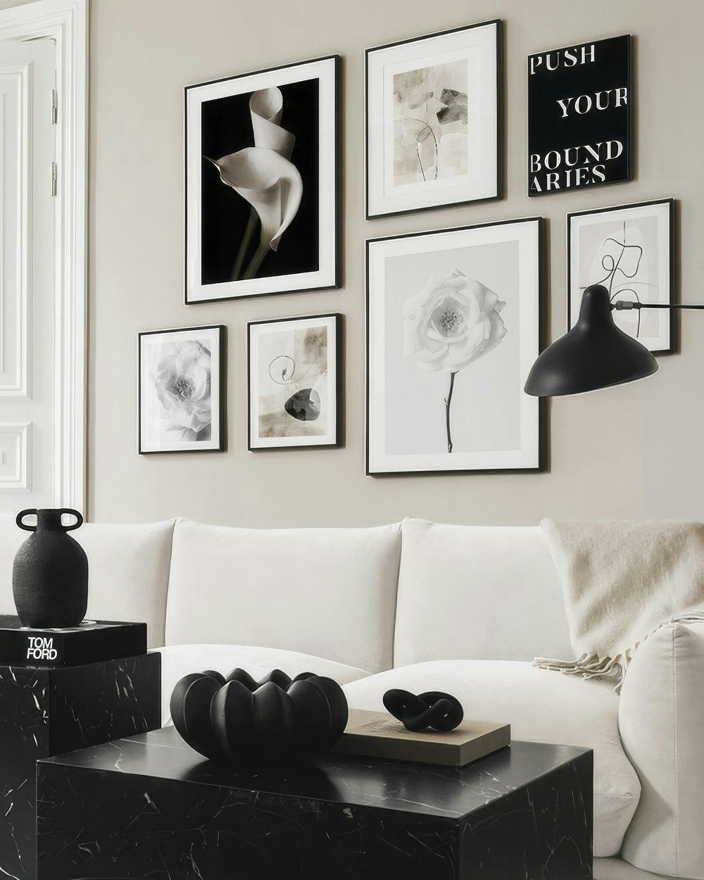 New Monochrome gallery wall (ONE SIZE)