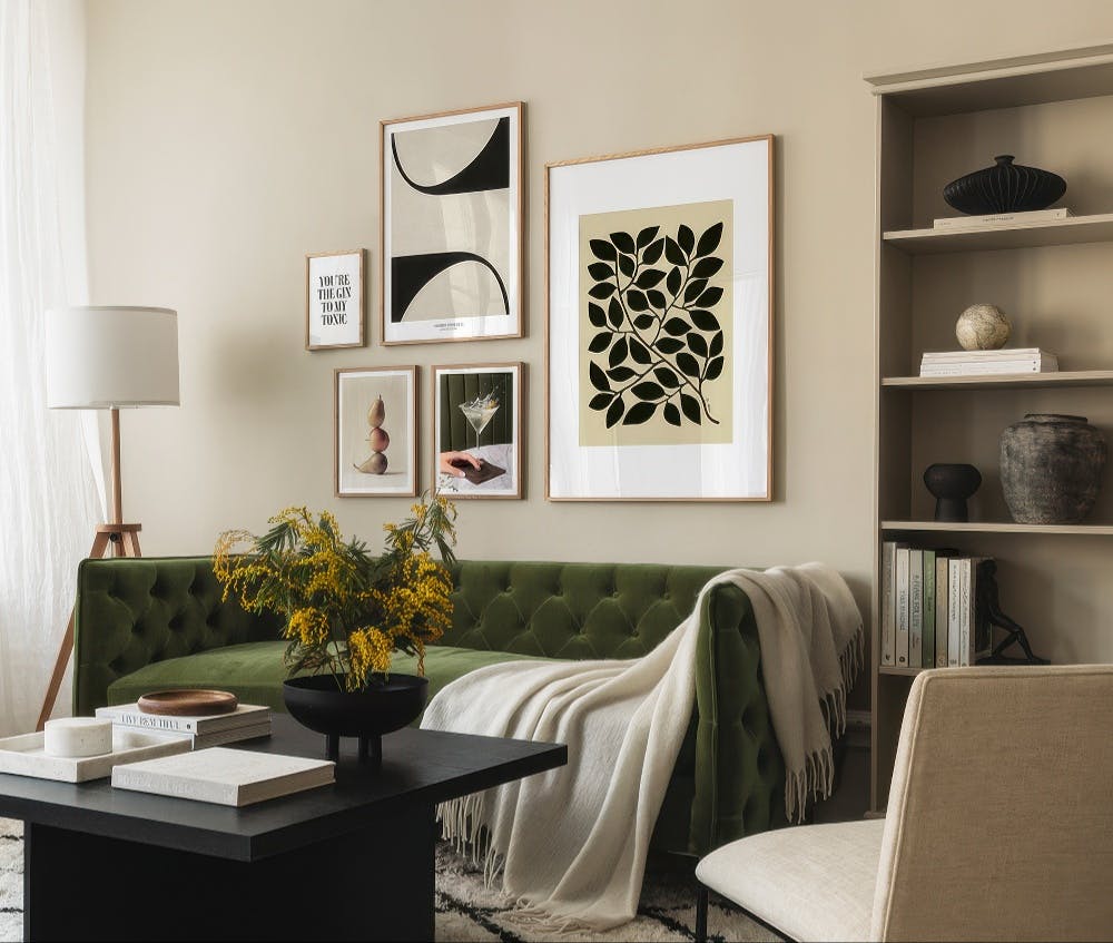 Festive Classy gallery wall (ONE SIZE)