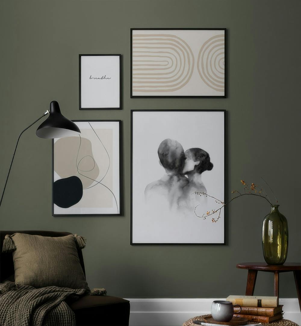 Painted Art gallery wall (ONE SIZE)