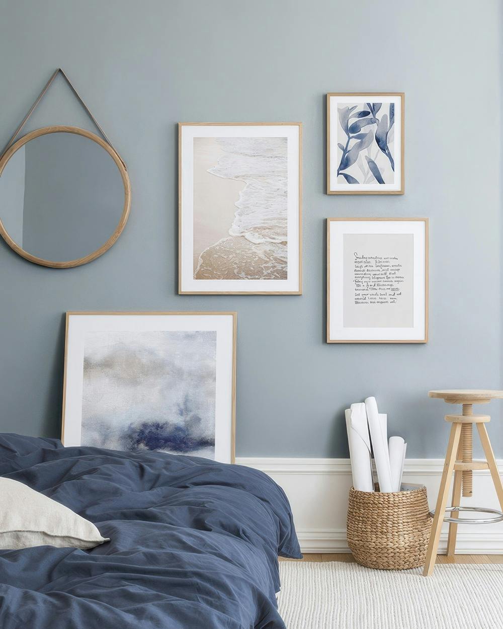 Graceful seaside art gallery wall (ONE SIZE)