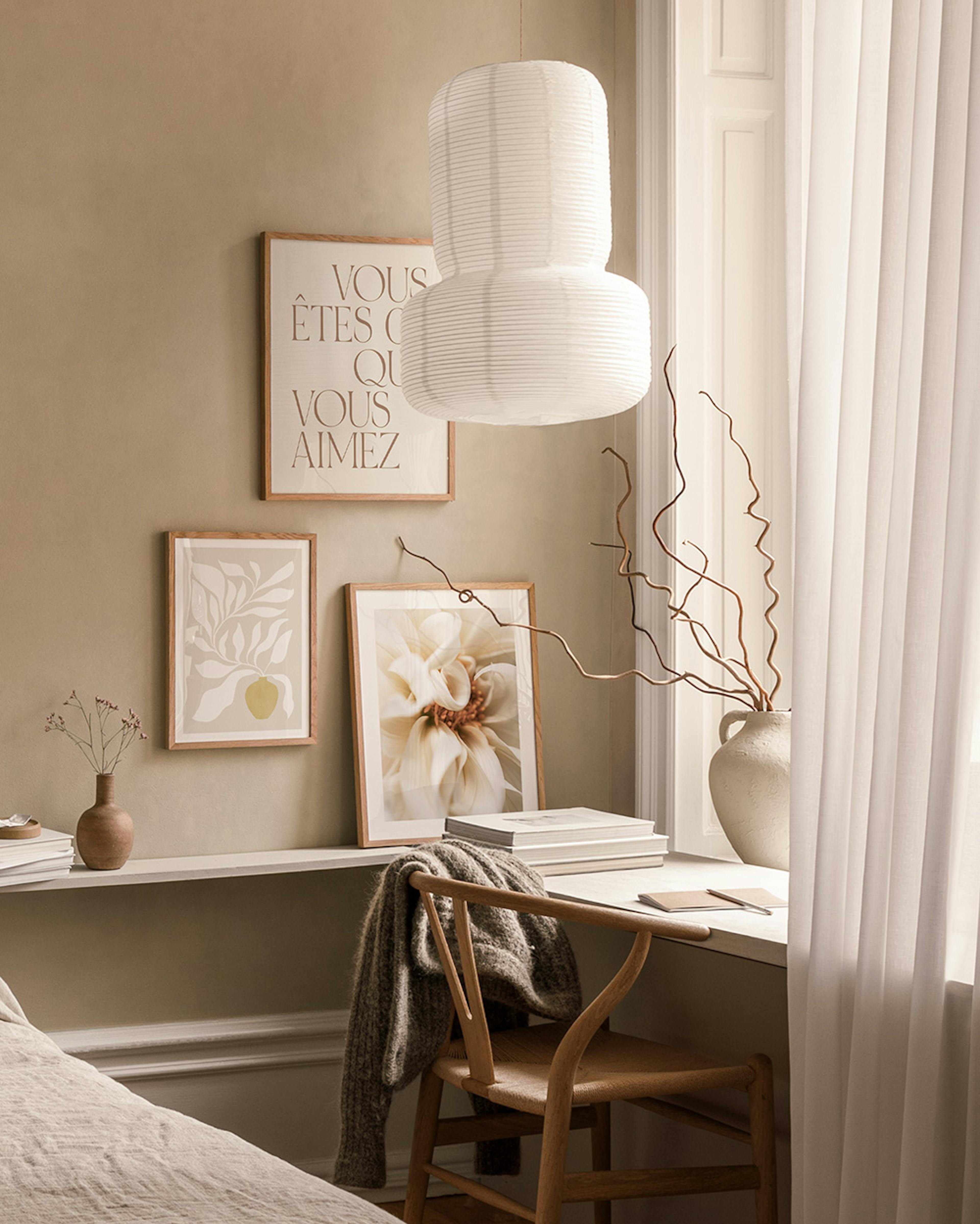 Calm Space parede de quadros