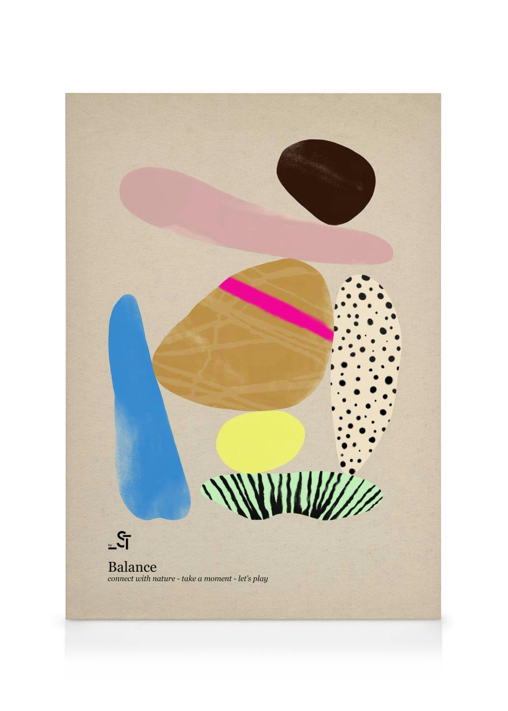 Een canvas met abstracte organische vormen in bruin, roze, blauw, geel en beige met stippen en strepen.