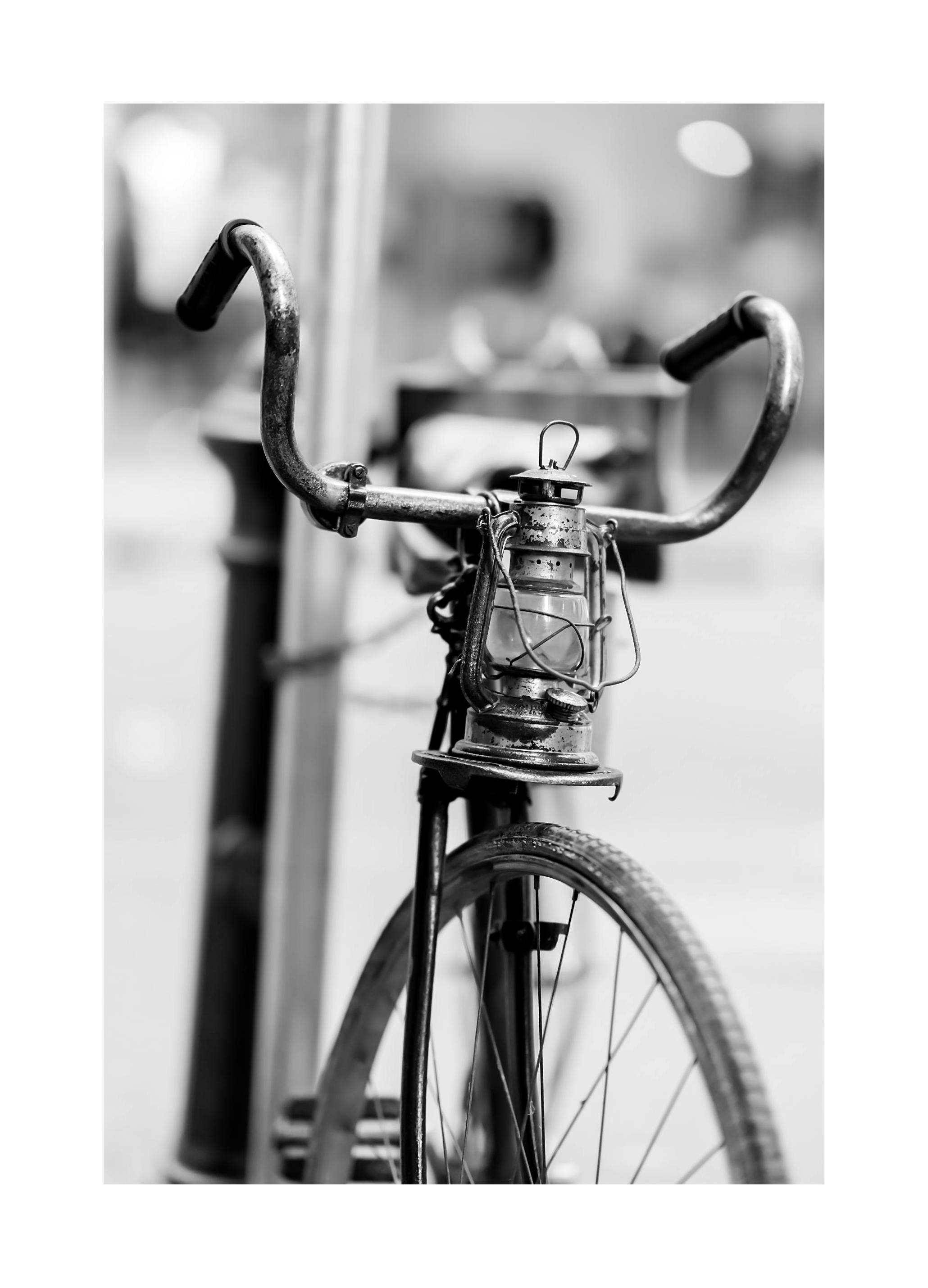 Prints - Old Bike Print (21x30 cm) - Black & white prints