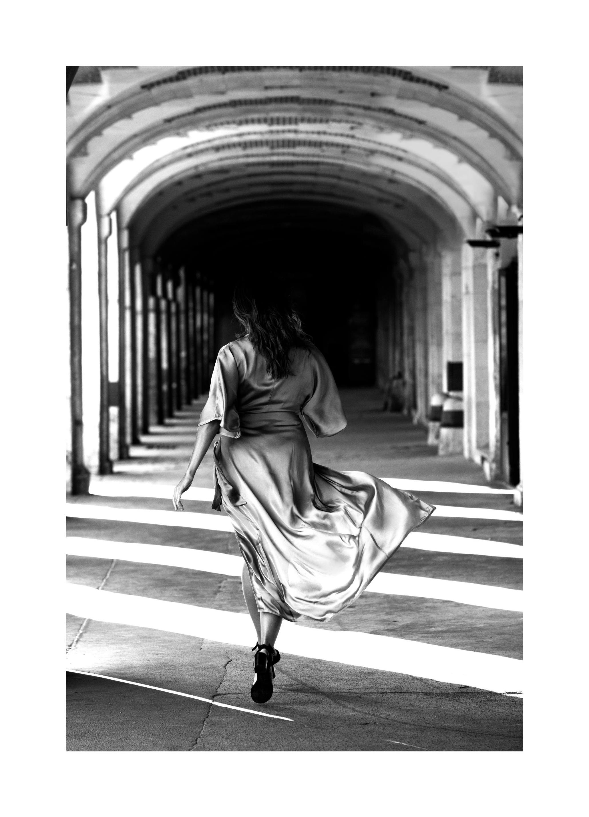 Prints - Running Light Print (50x70 cm) - Black & white prints