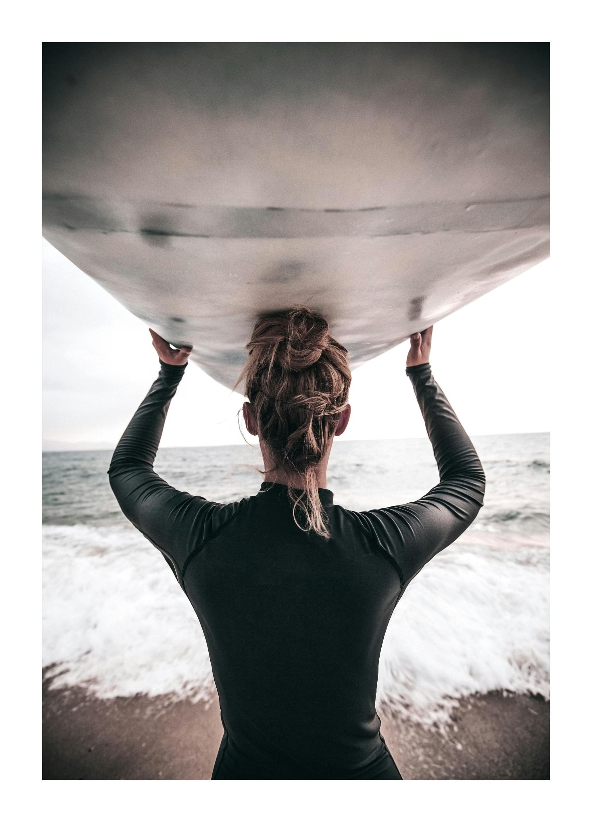 Catch The Waves Poster (50x70 cm) - Fotokunst