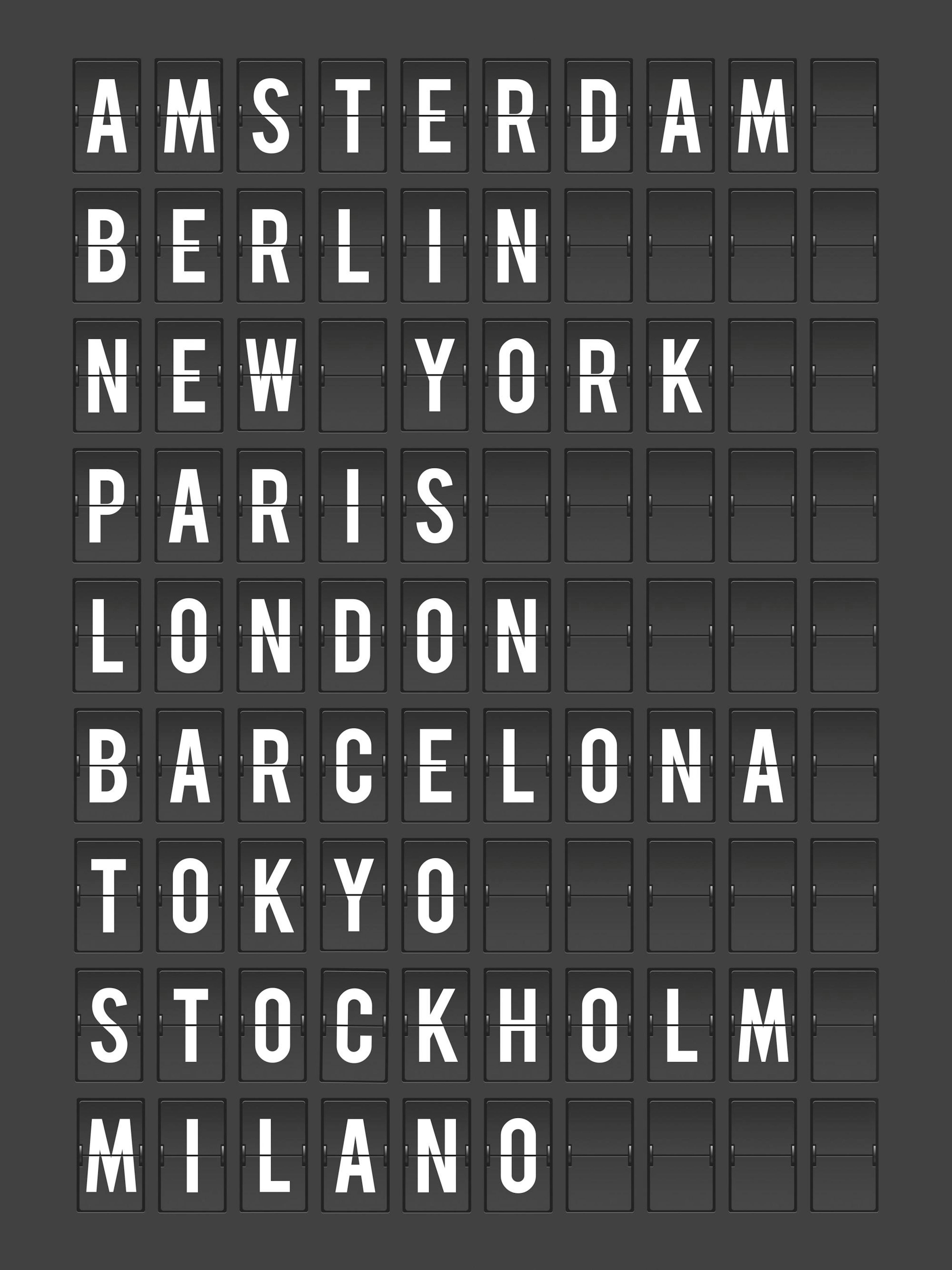 Plakat med navn på byer som Amsterdam og New York i hvit tekst mot svart bakgrunn, som en avgangstavle på flyplass.
