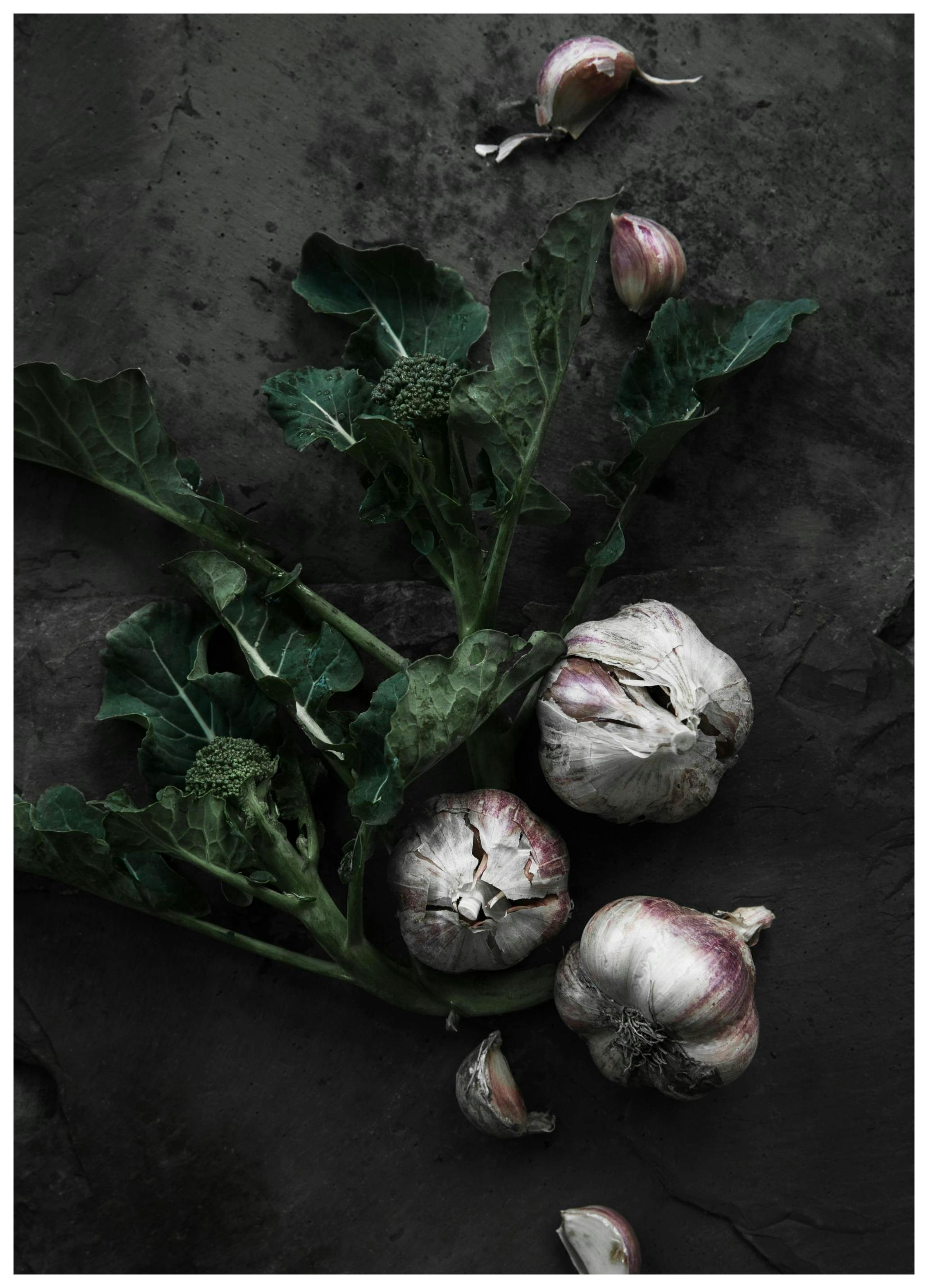 Broccoli And Garlic Plakat (30x40 cm) - Plakater > Kjøkkenplakater