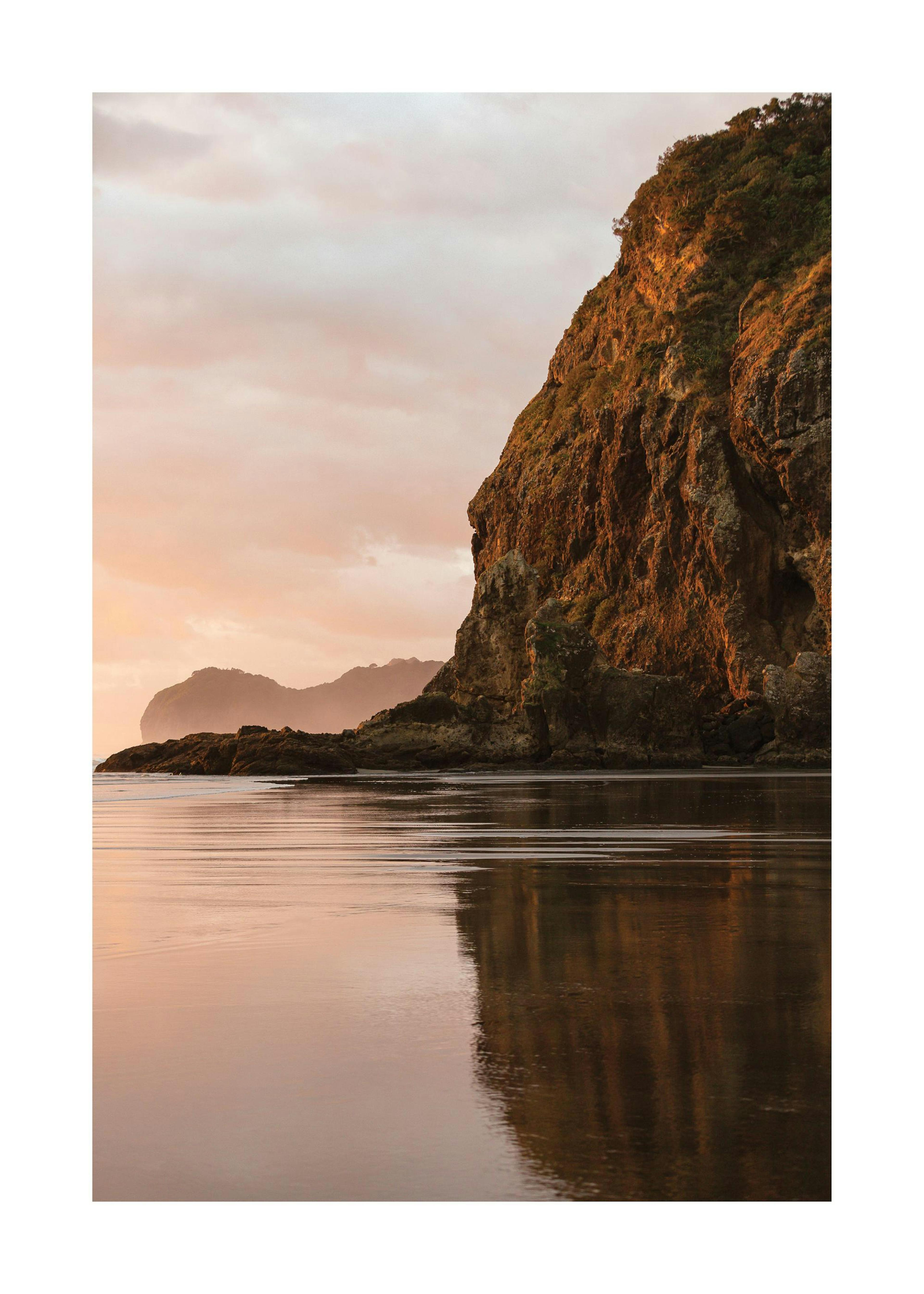 Beach Cliff Plakat 0