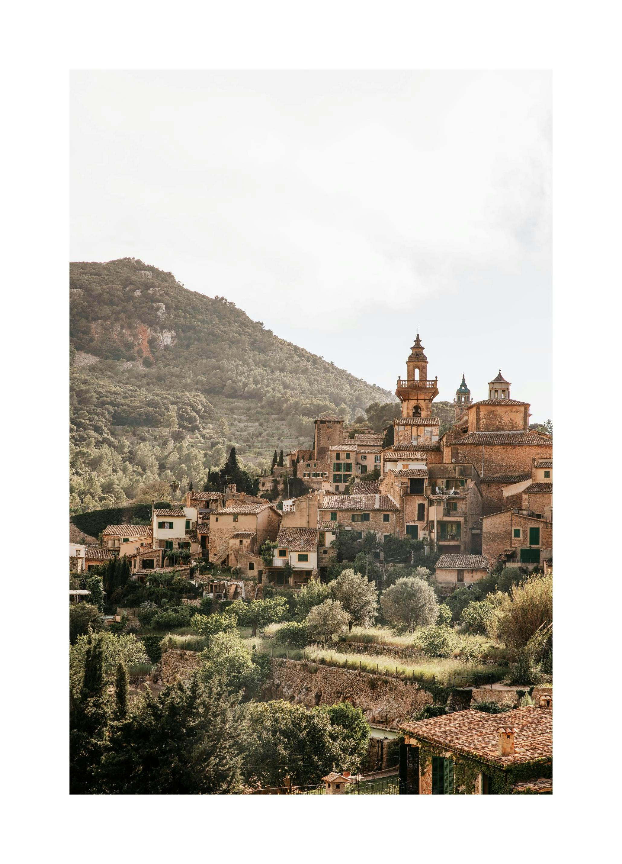 Mediterranean Valley Poster (30x40 cm) - Affiches cartes et villes